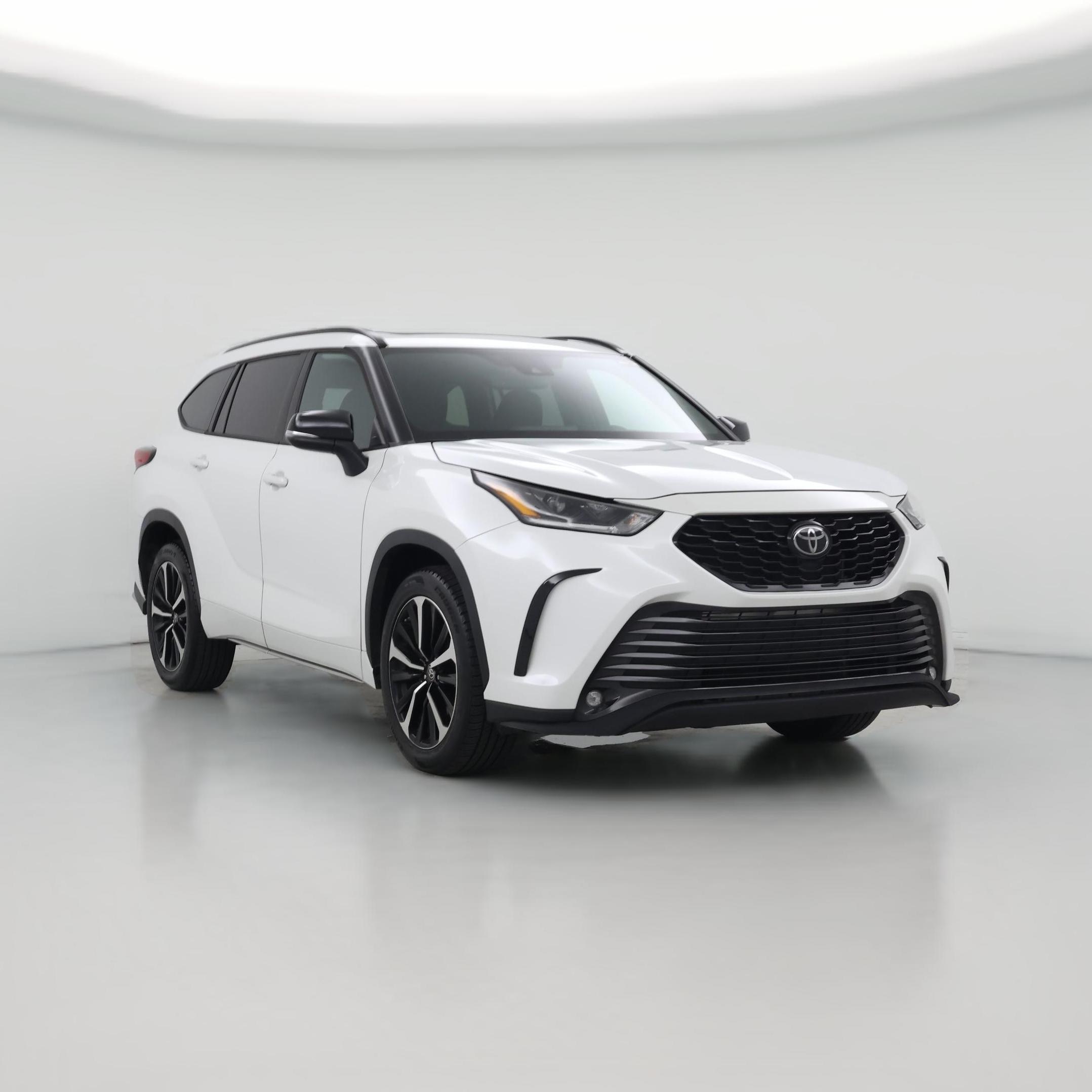 Thumbnail: 2022 Toyota Highlander - 1
