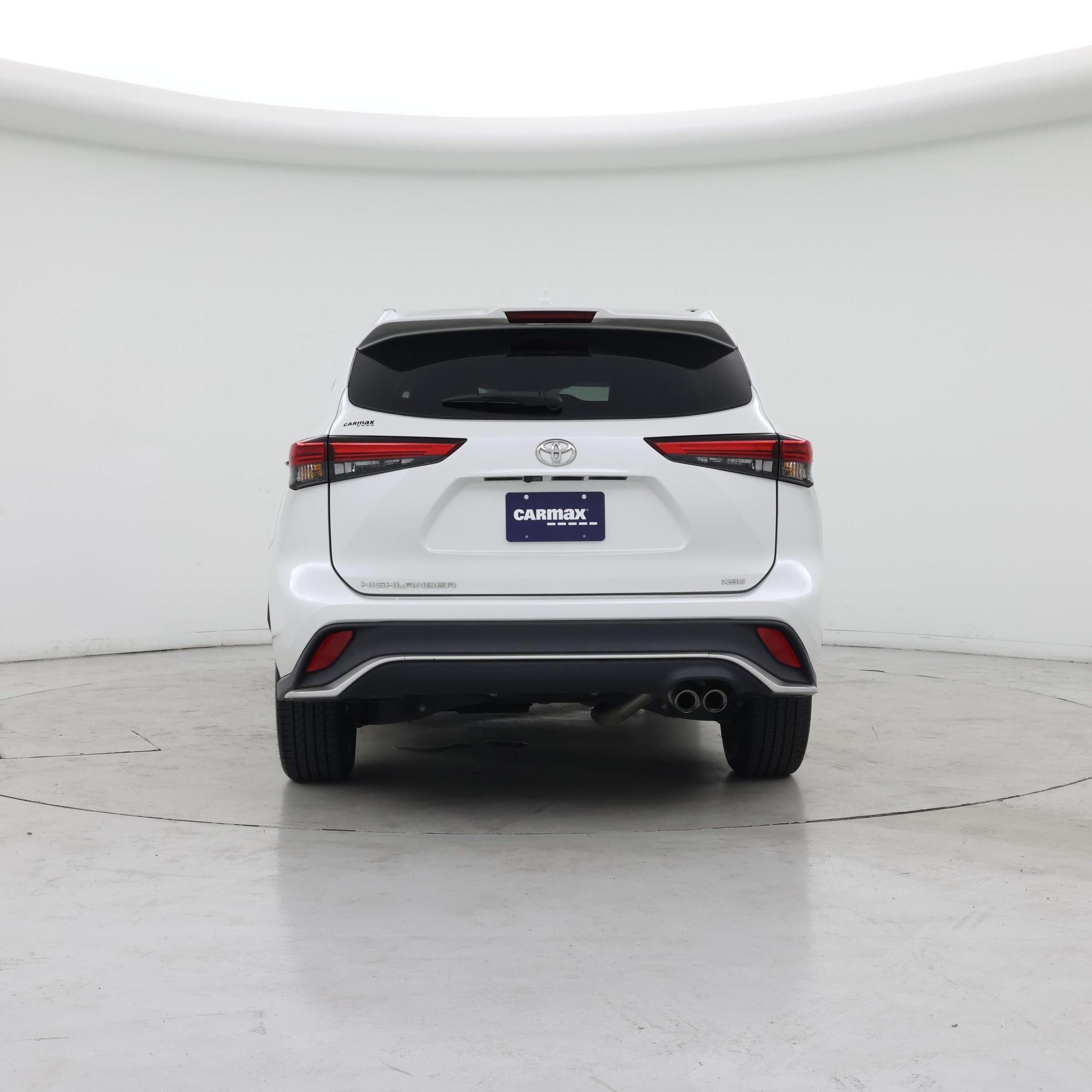 Thumbnail: 2022 Toyota Highlander - 6