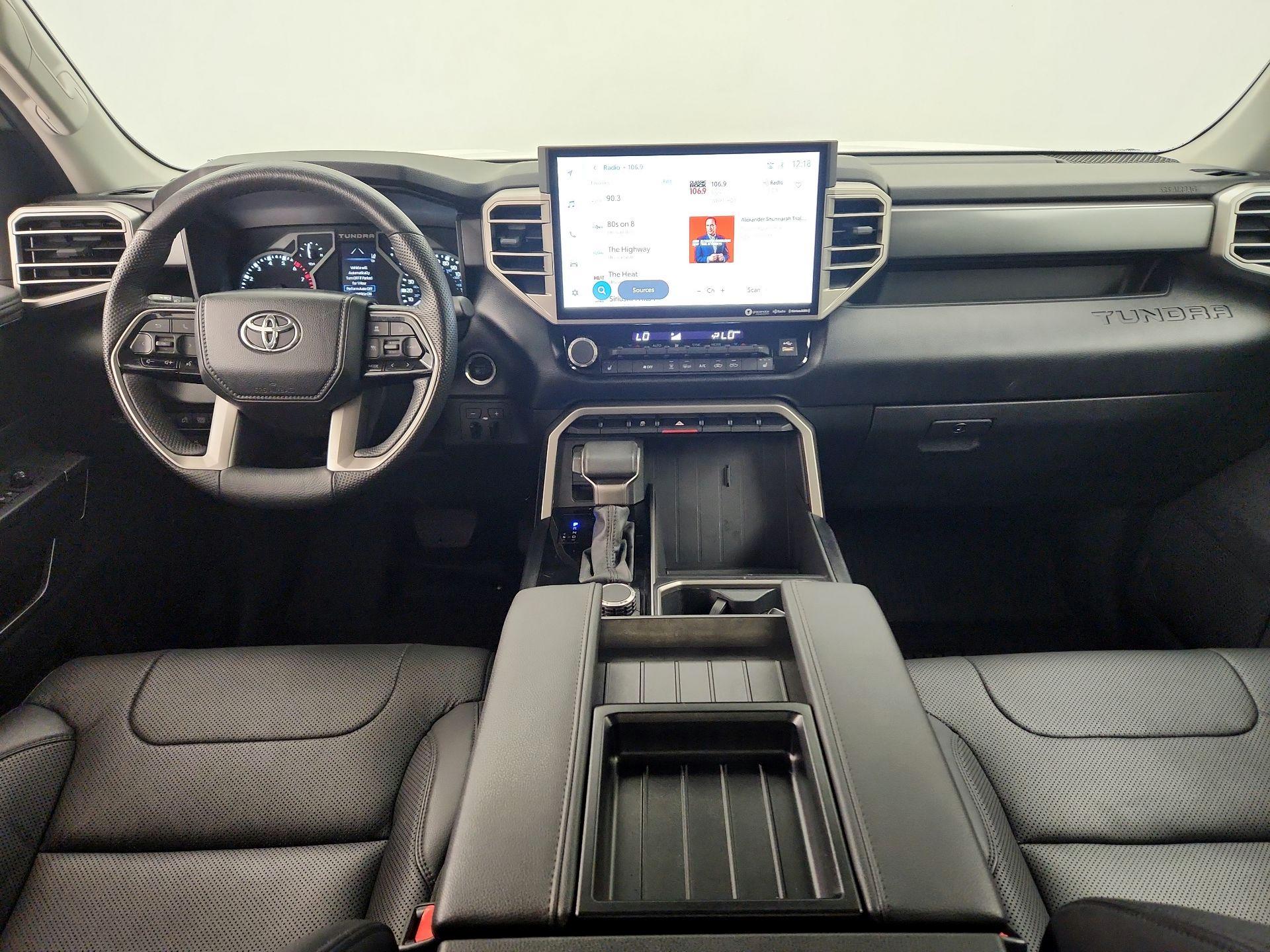 Thumbnail: 2024 Toyota Tundra - 9
