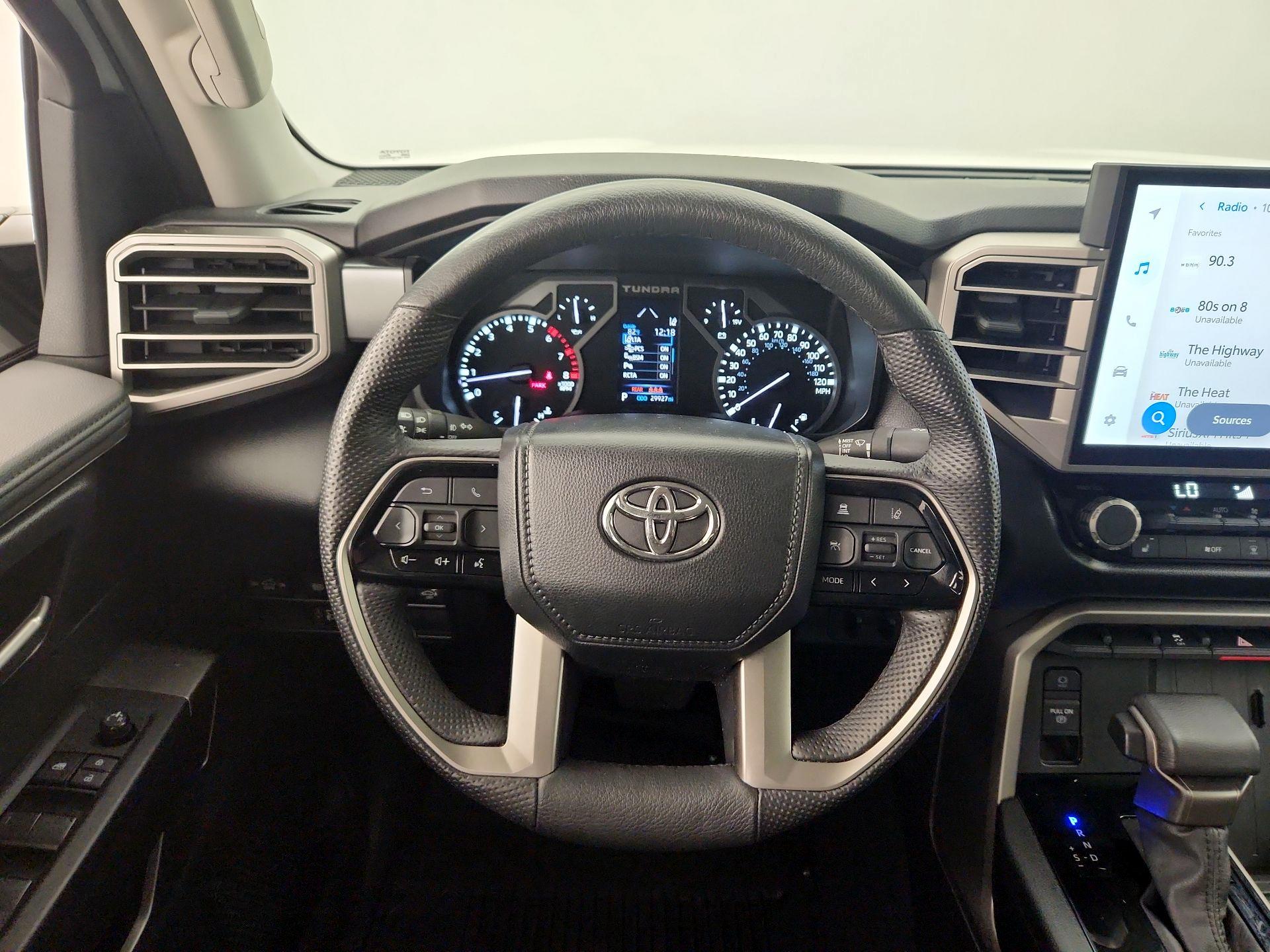 Thumbnail: 2024 Toyota Tundra - 10