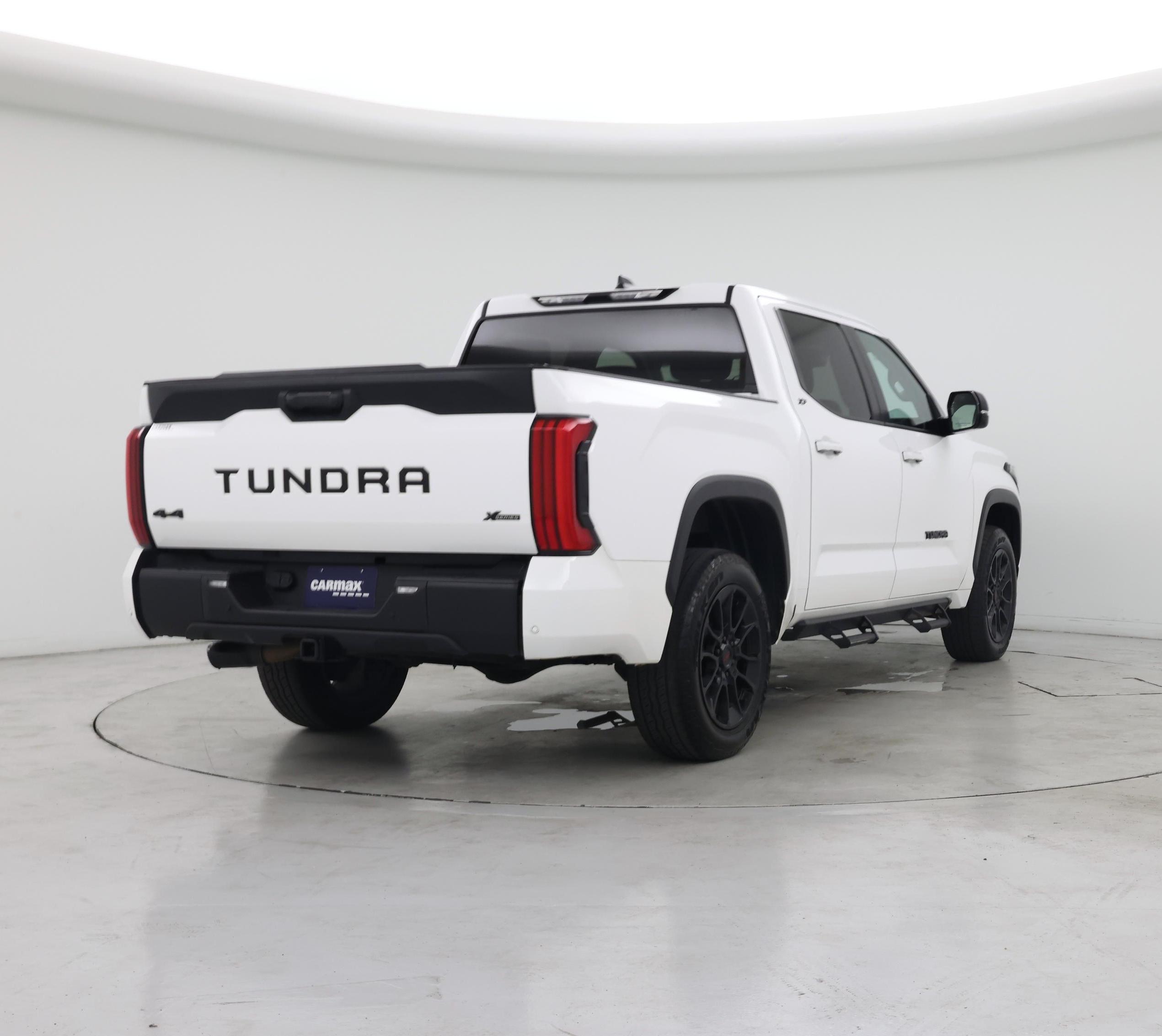 Thumbnail: 2024 Toyota Tundra - 8