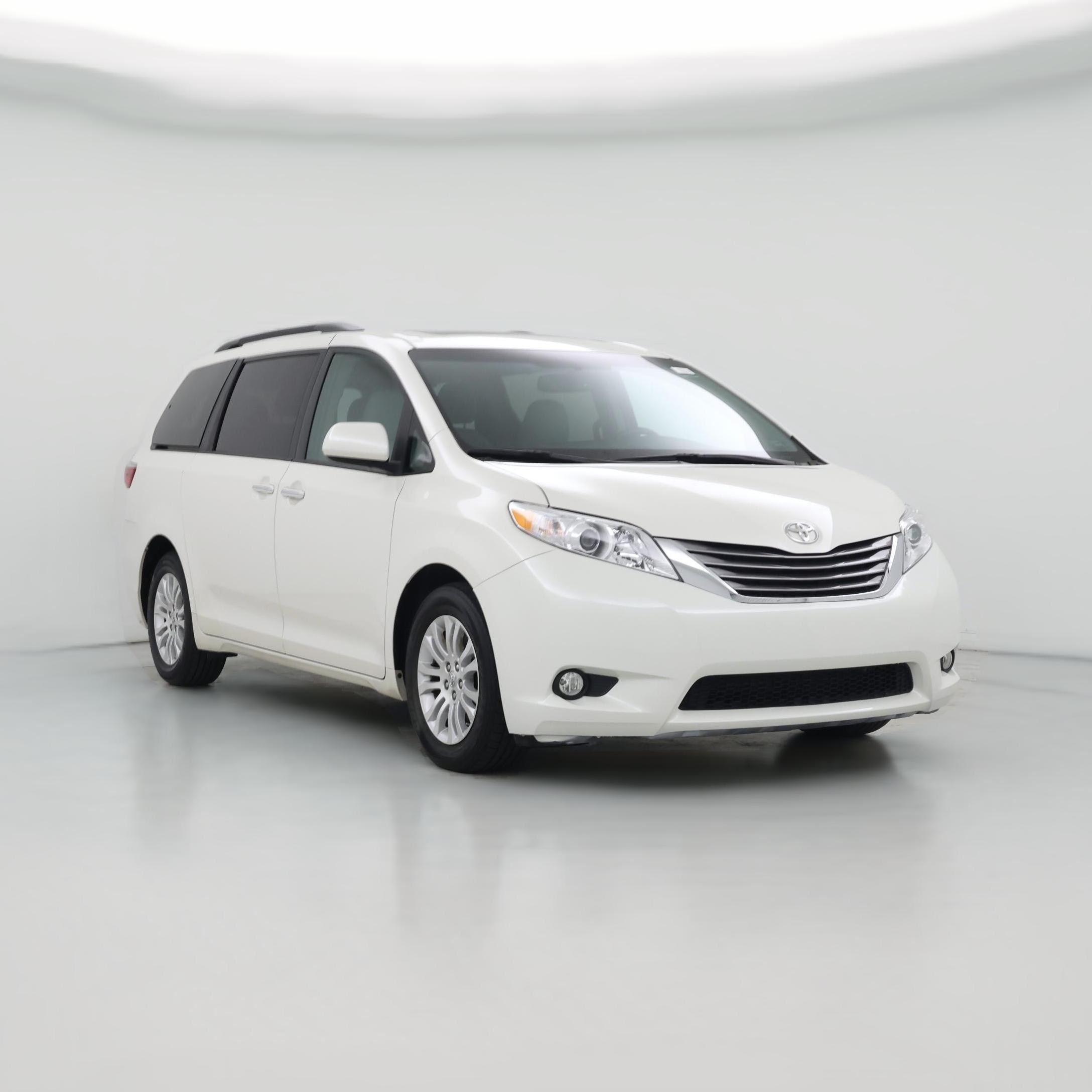 Thumbnail: 2017 Toyota Sienna - 1