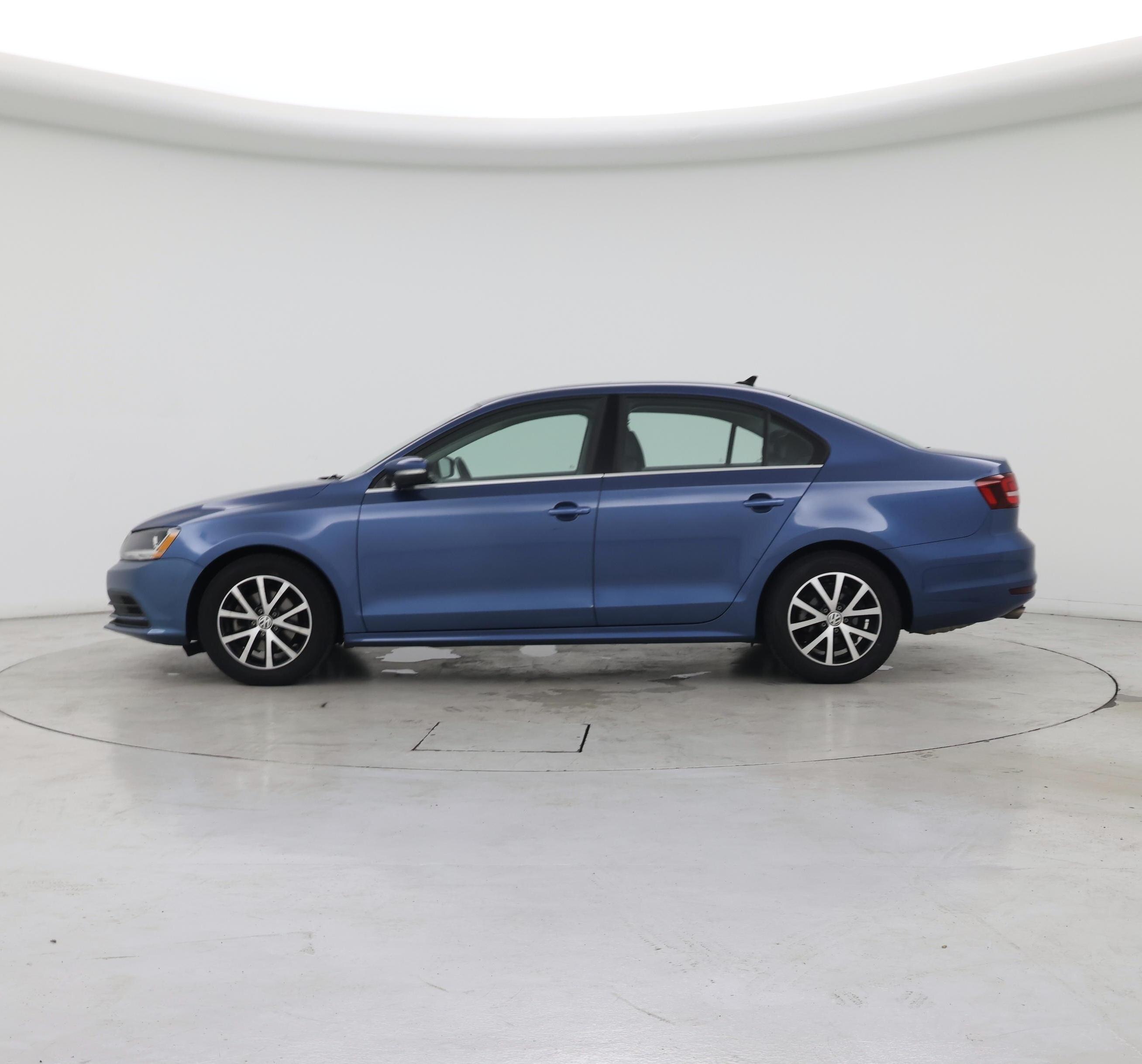 Thumbnail: 2017 Volkswagen Jetta - 3