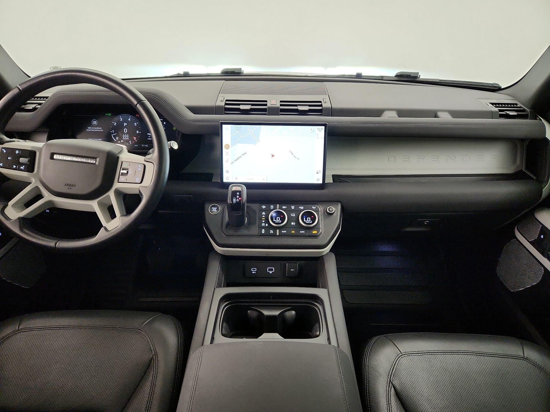 Thumbnail: 2023 Land Rover Defender - 9