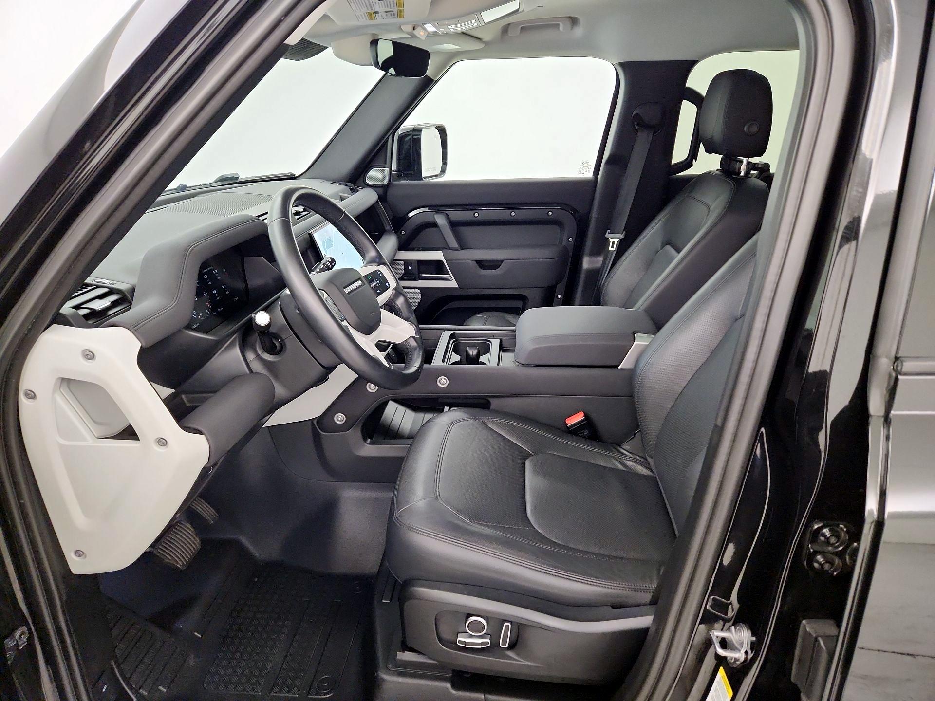 Thumbnail: 2023 Land Rover Defender - 11