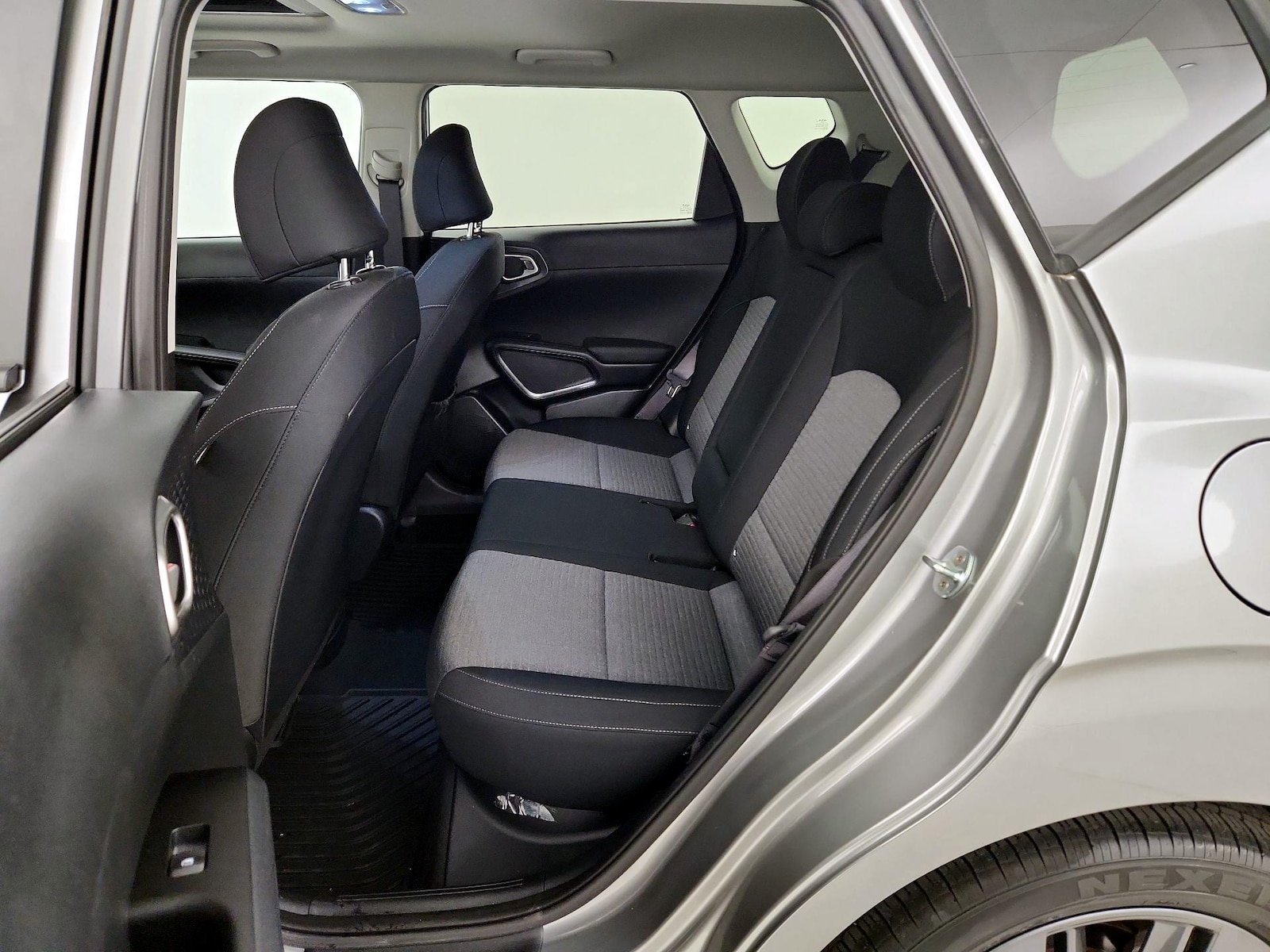 2022 Kia Soul EX - Photo 22