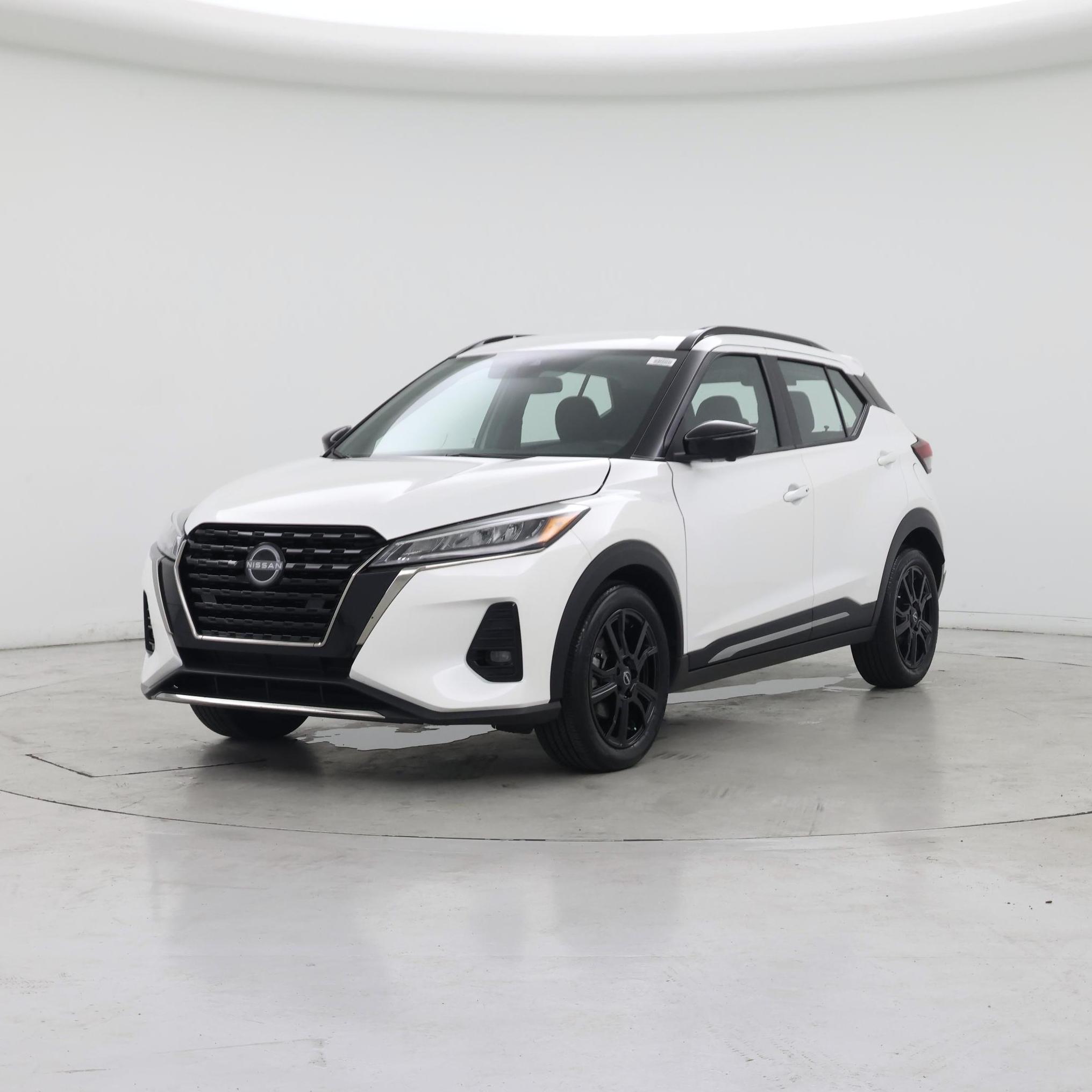 Thumbnail: 2024 Nissan Kicks - 4