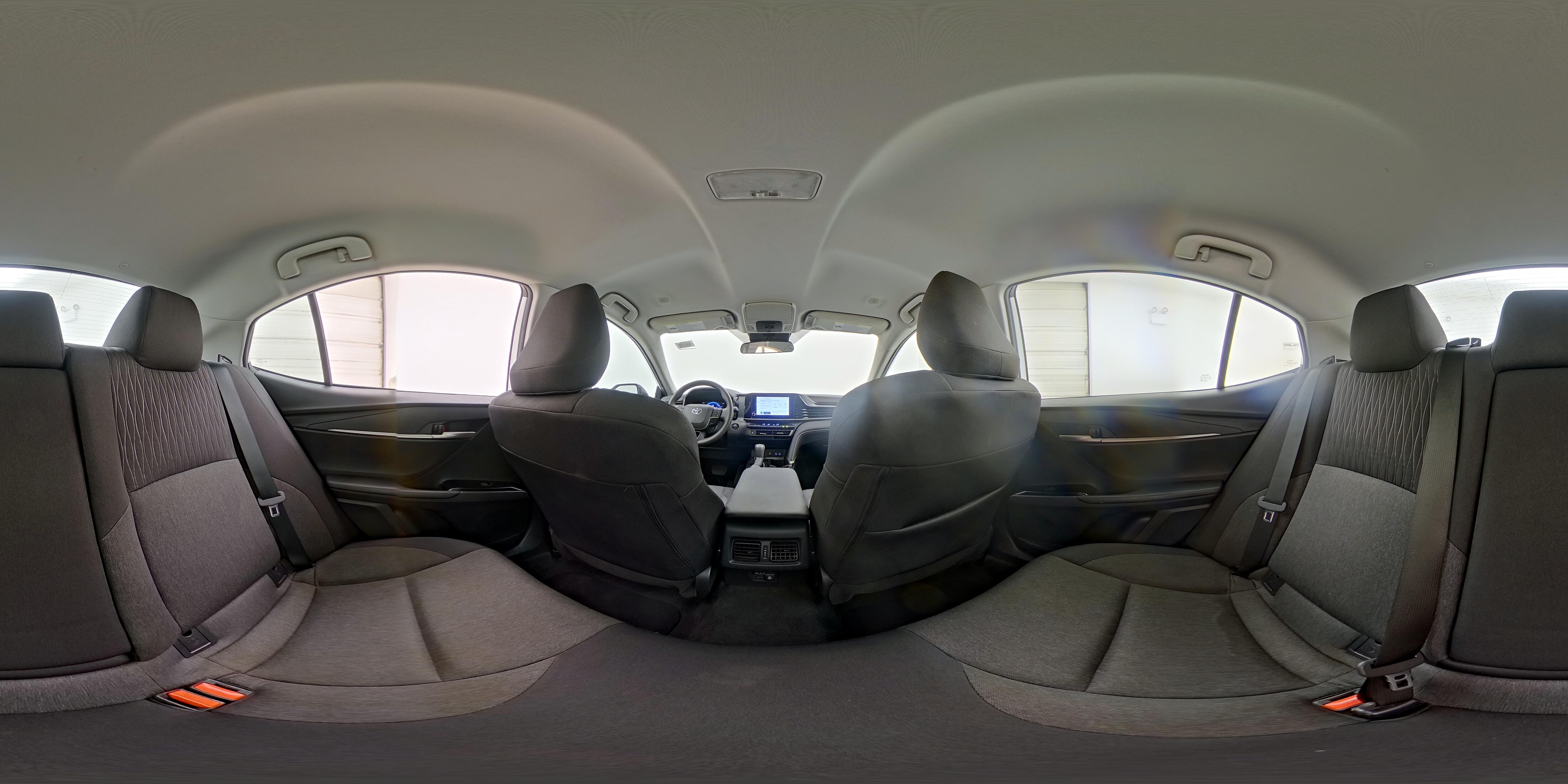 2025 Toyota Camry LE - Photo 25