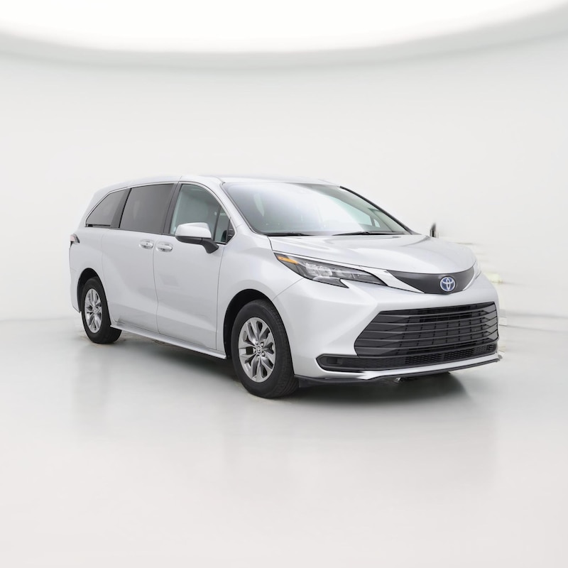 2025 Toyota Sienna LE