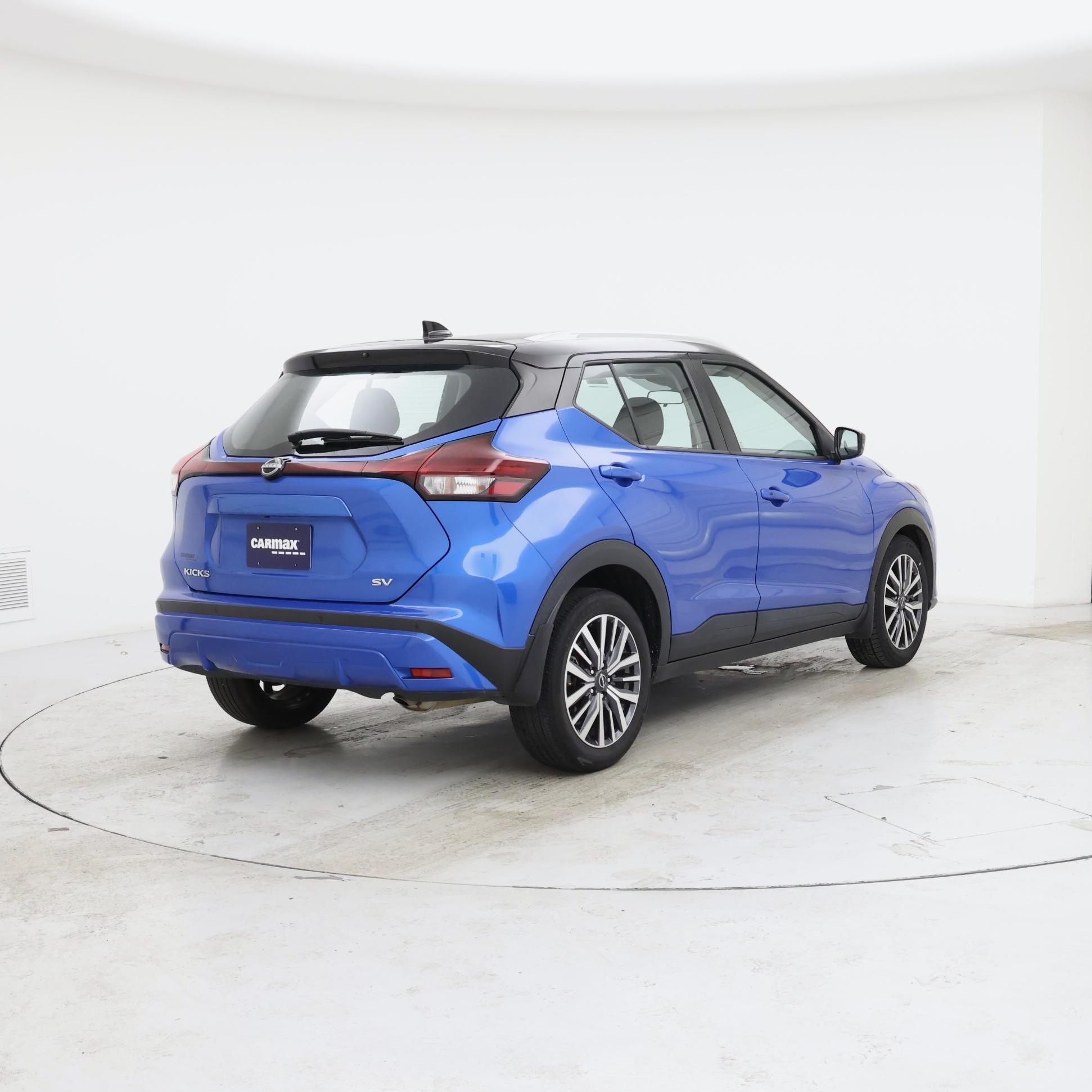 Thumbnail: 2023 Nissan Kicks - 8
