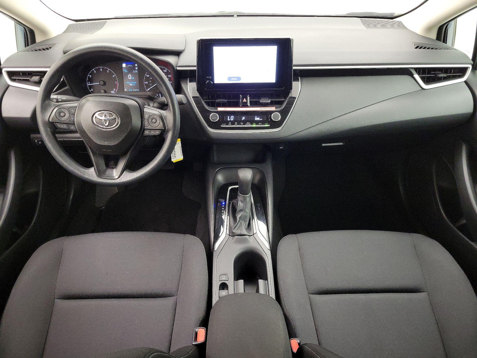 2025 Toyota Corolla LE - Photo 10