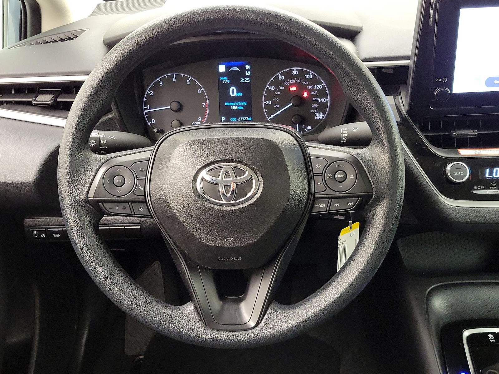 2025 Toyota Corolla LE - Photo 11