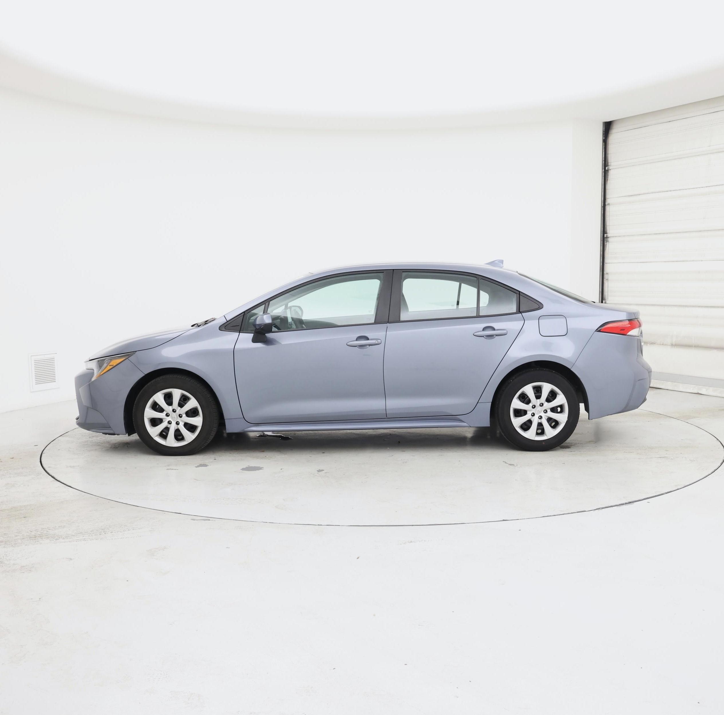 Thumbnail: 2025 Toyota Corolla - 3