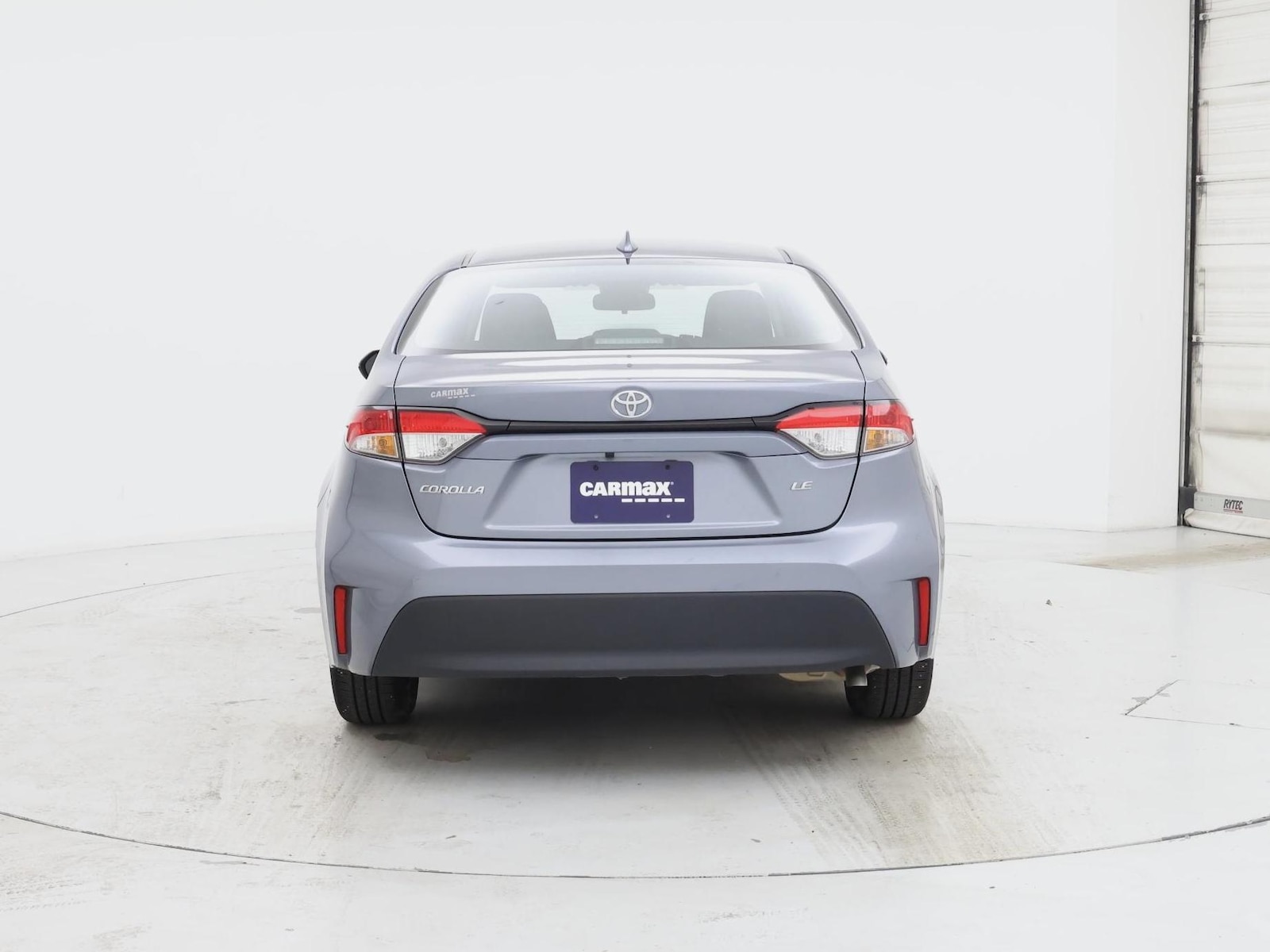 2025 Toyota Corolla LE - Photo 7