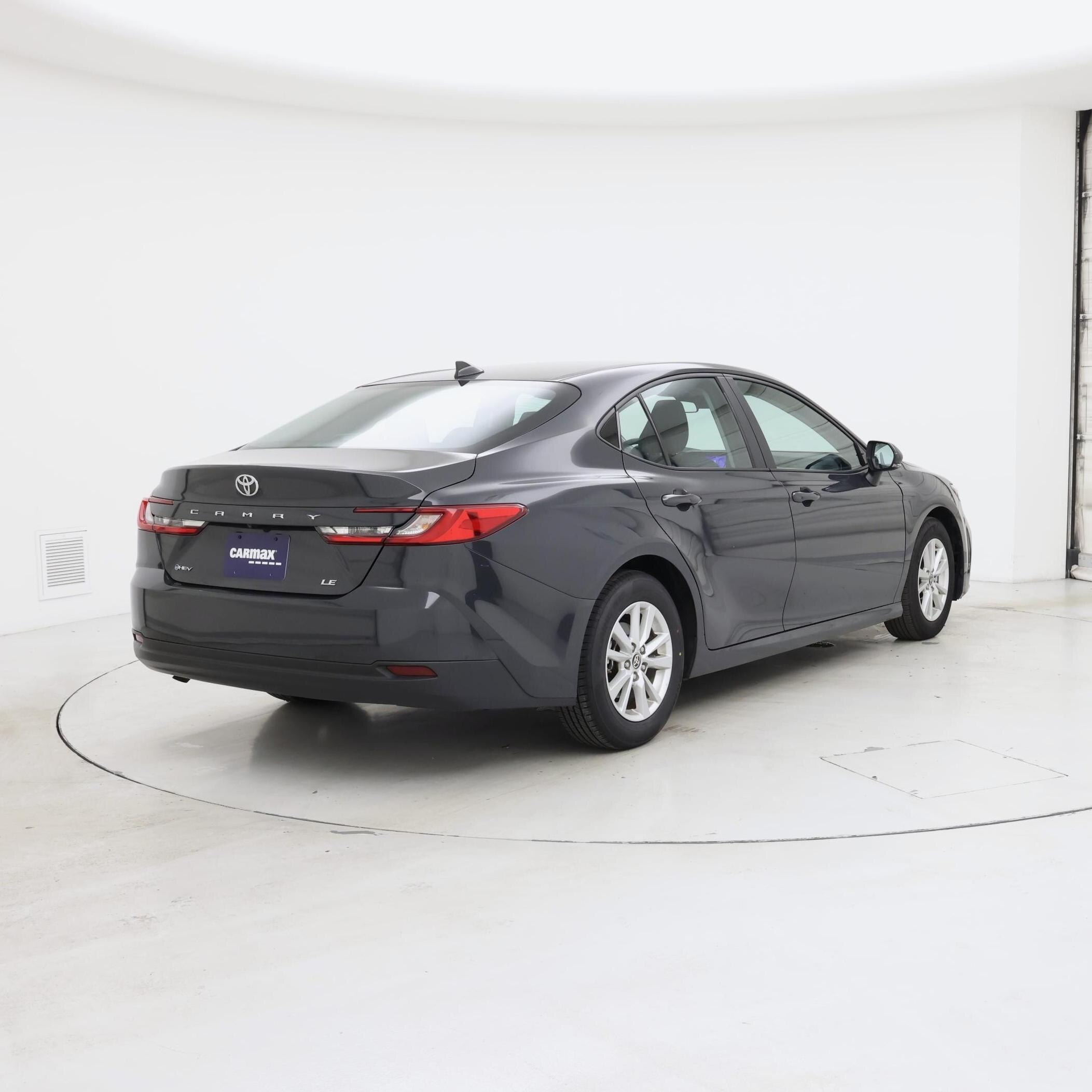 Thumbnail: 2025 Toyota Camry - 8
