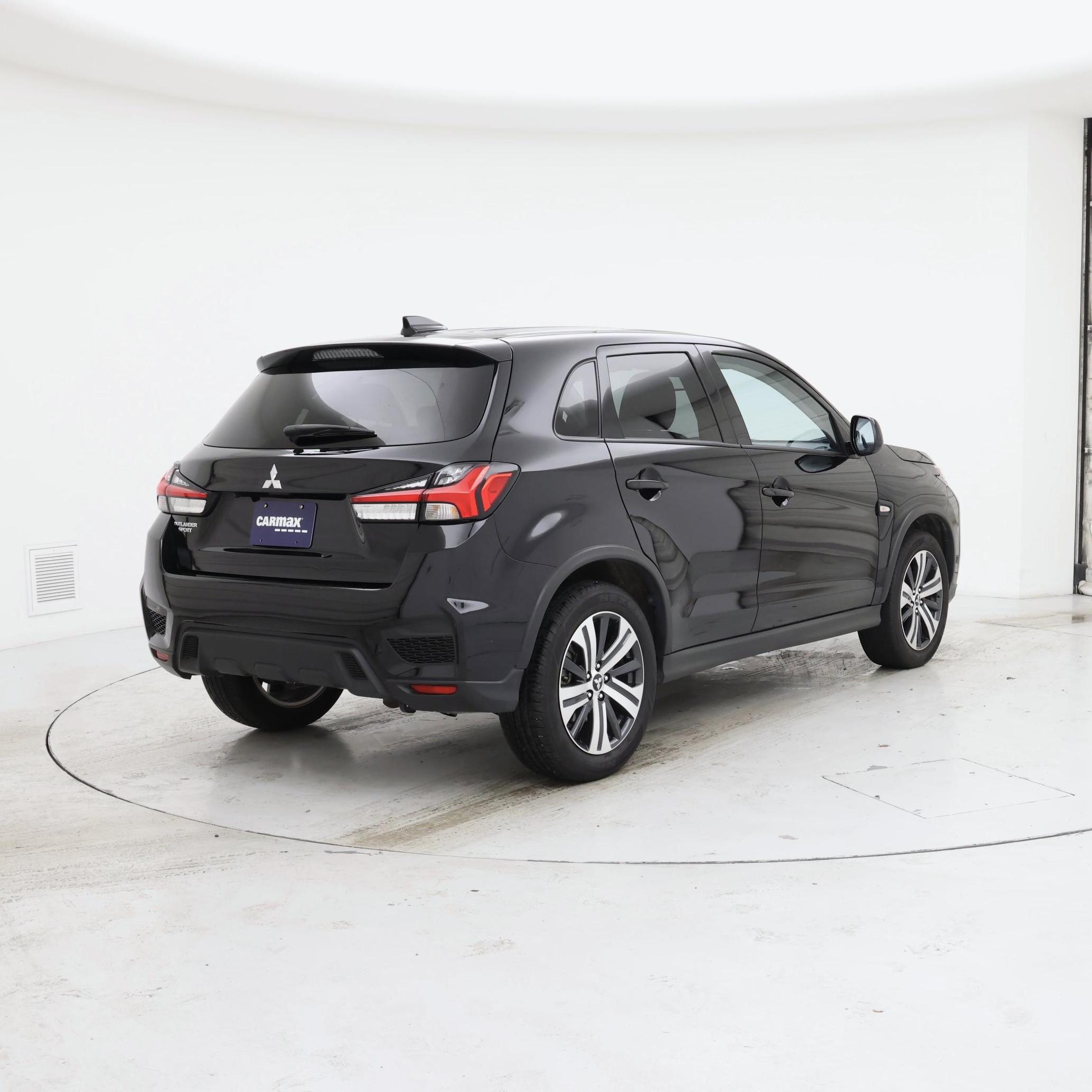 Thumbnail: 2025 Mitsubishi Outlander Sport - 8