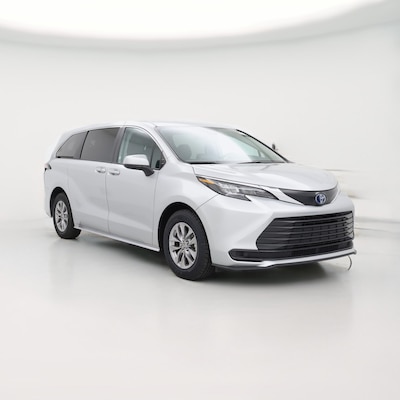 2024 Toyota Sienna Hybrid LE