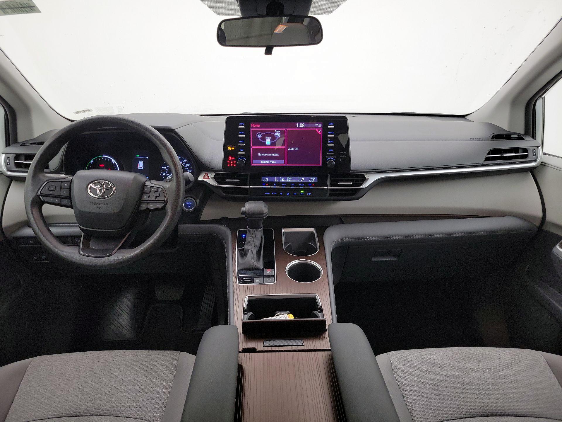 Thumbnail: 2024 Toyota Sienna - 9