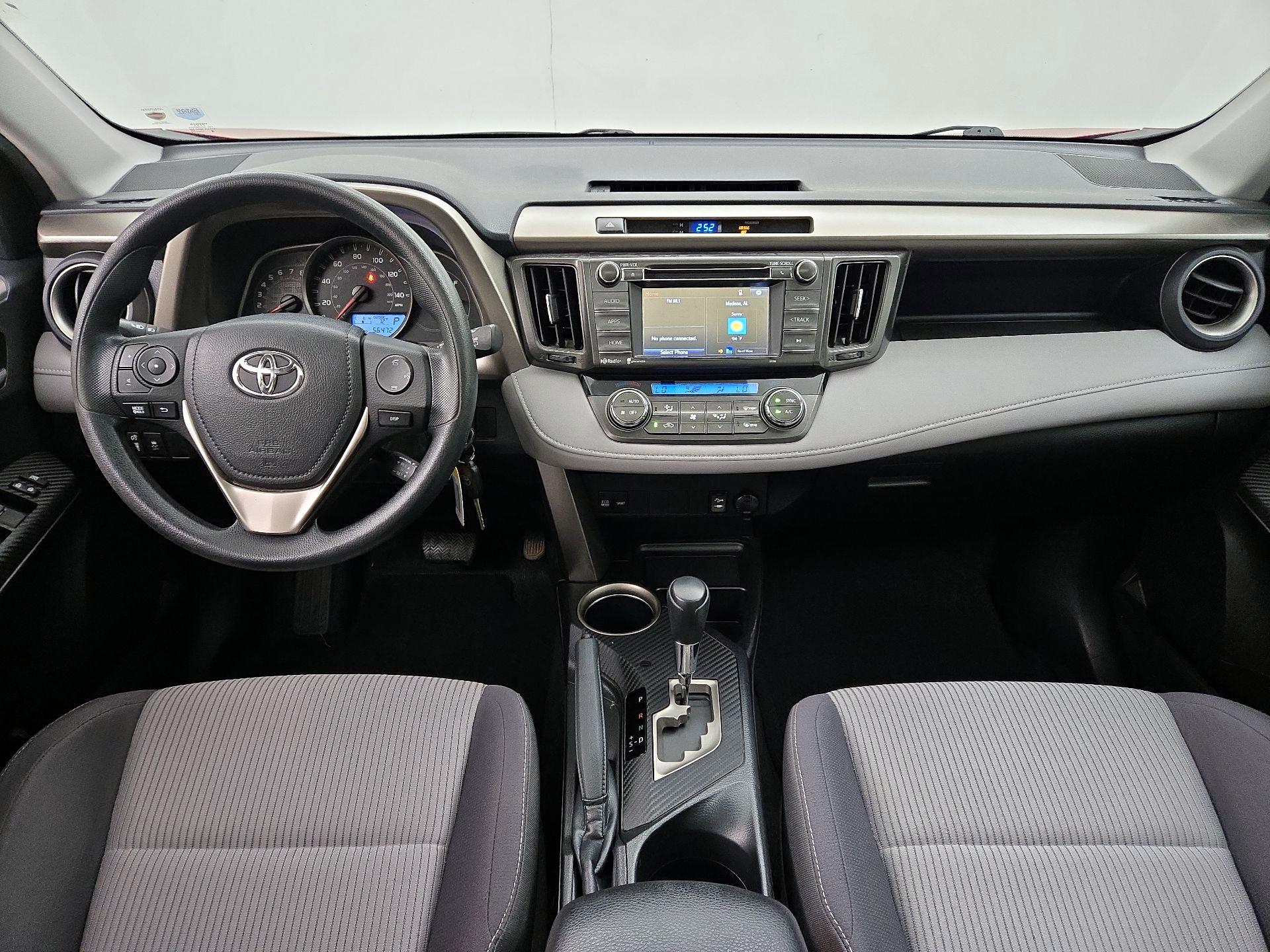 Thumbnail: 2015 Toyota RAV4 - 9