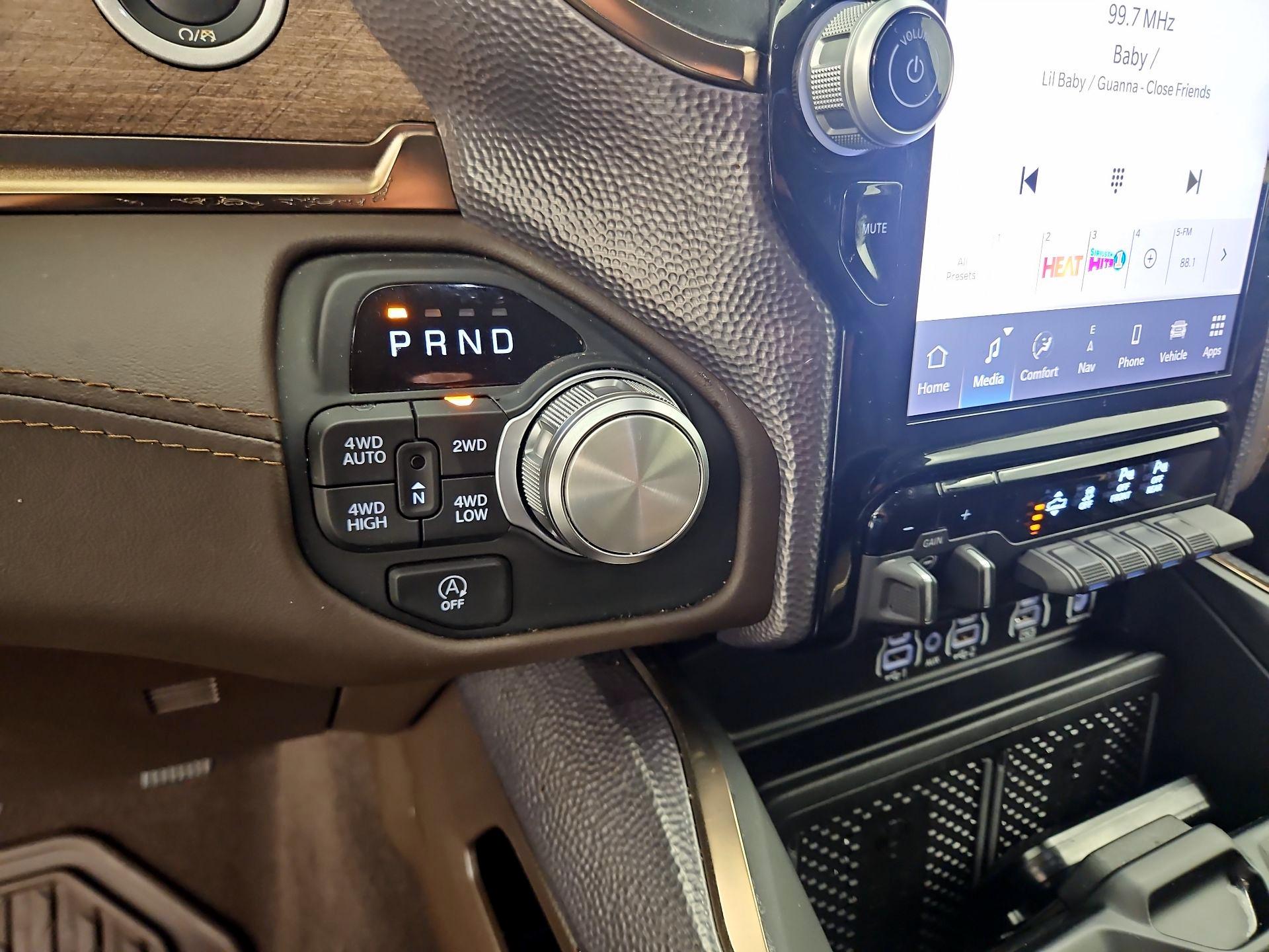 Thumbnail: 2025 RAM 1500 - 18