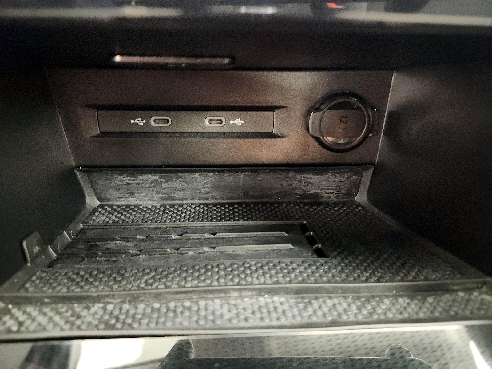 2025 Volkswagen Taos SE - Photo 19