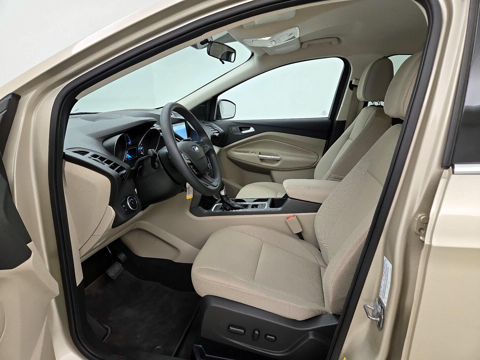 Thumbnail: 2017 Ford Escape - 11