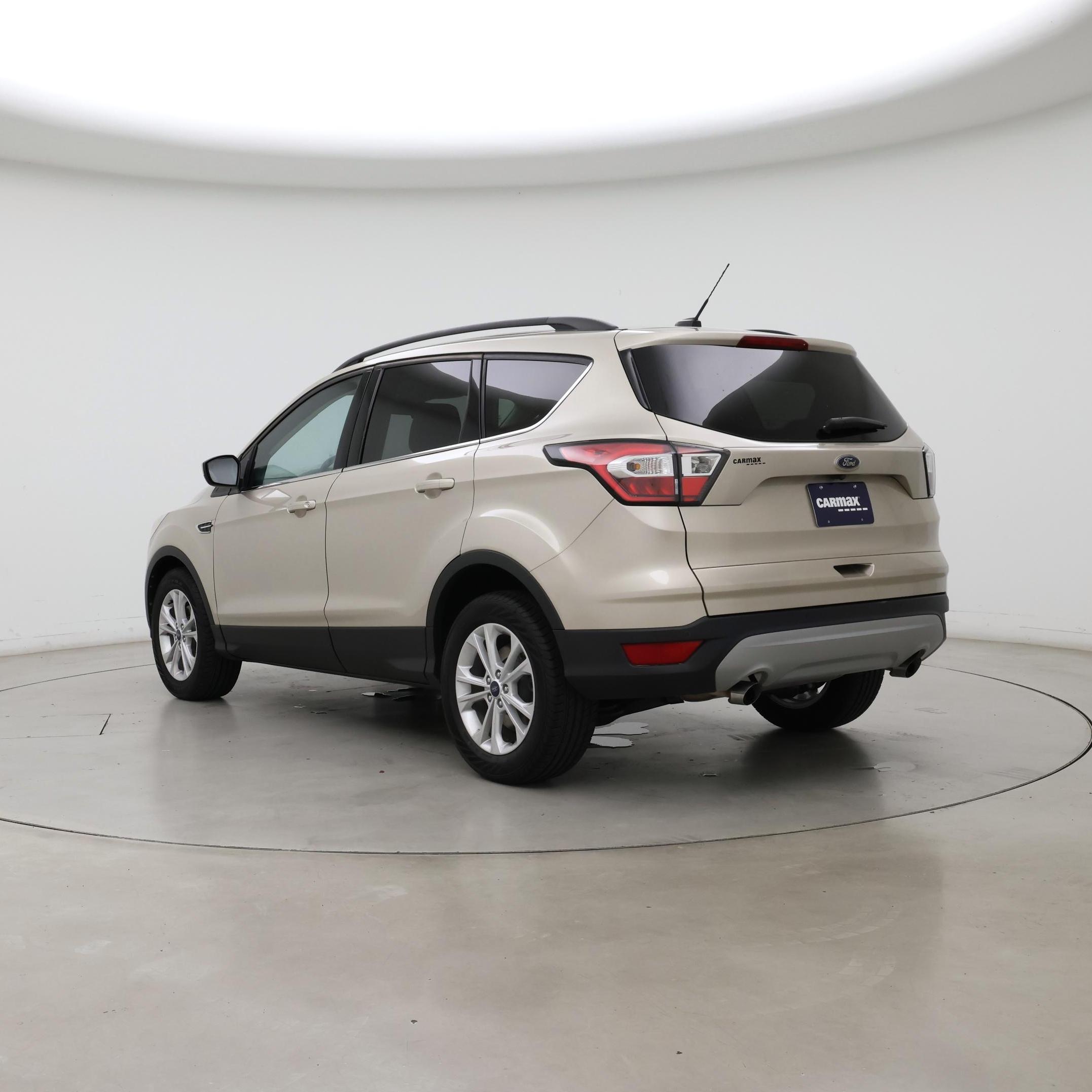 Thumbnail: 2017 Ford Escape - 2