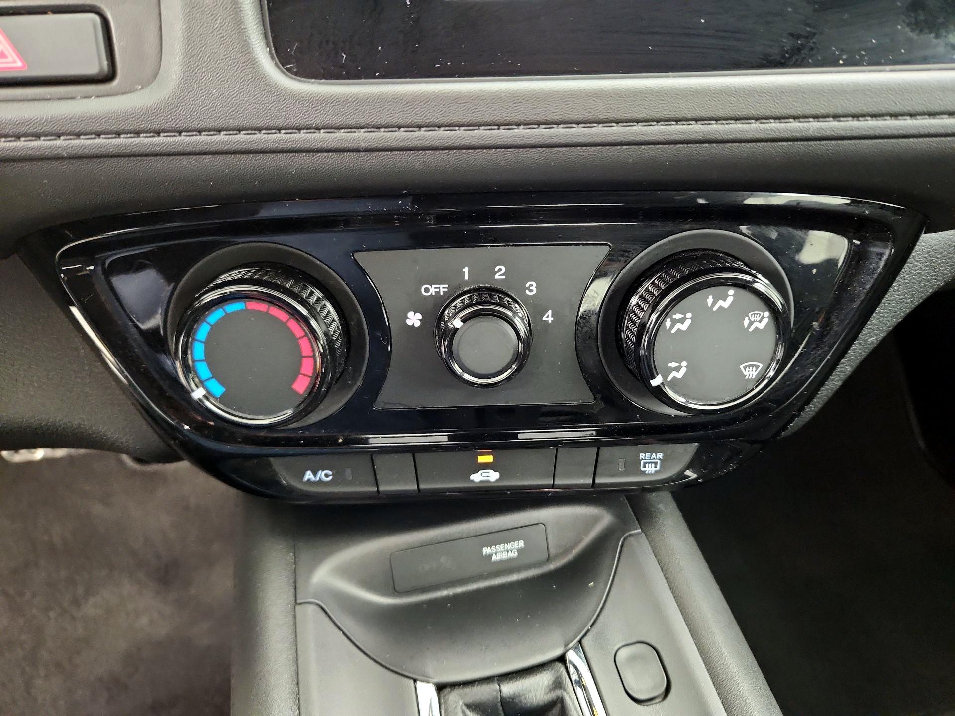Thumbnail: 2020 Honda HR-V - 16