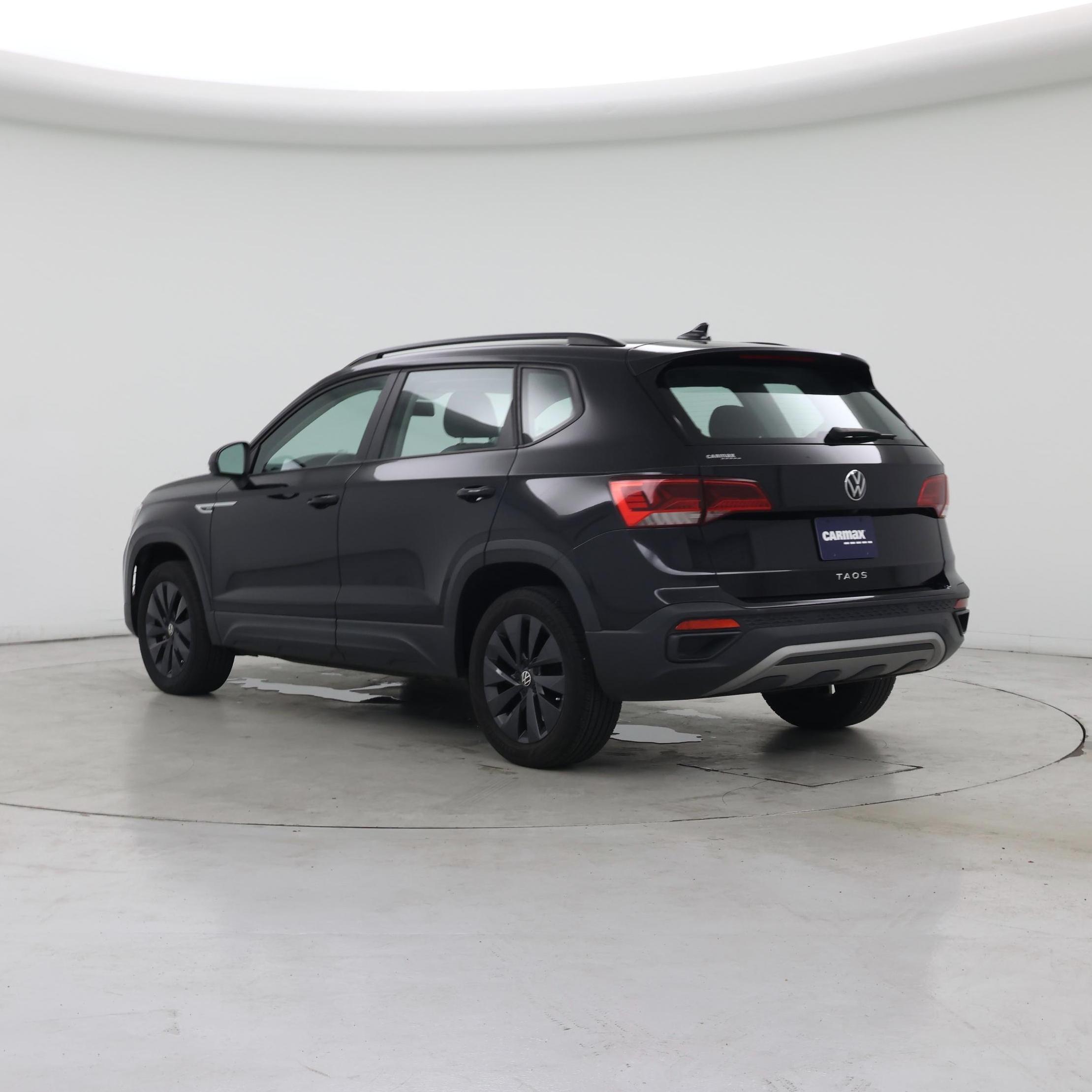 Thumbnail: 2022 Volkswagen Taos - 2