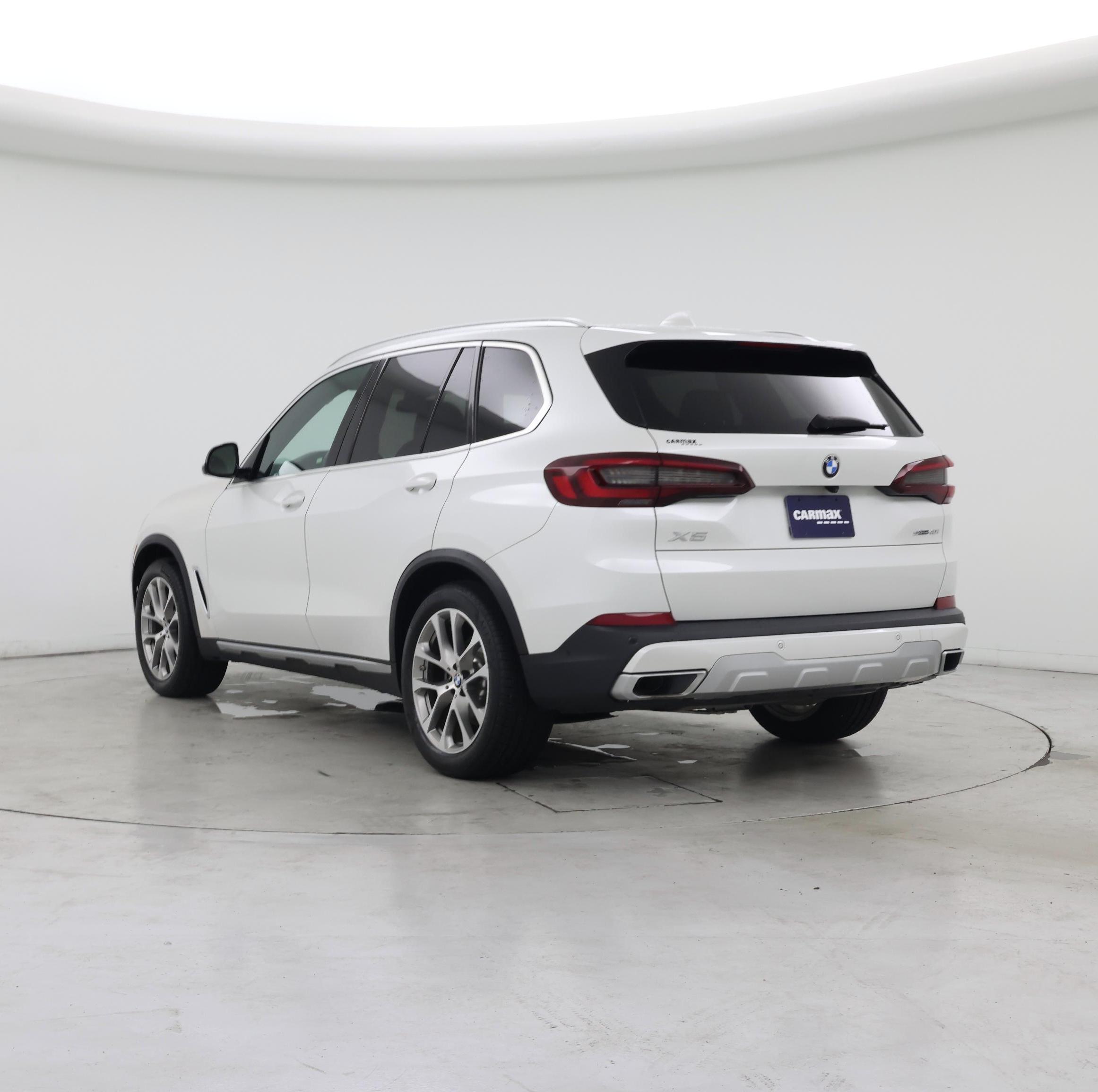 Thumbnail: 2022 BMW X5 - 2