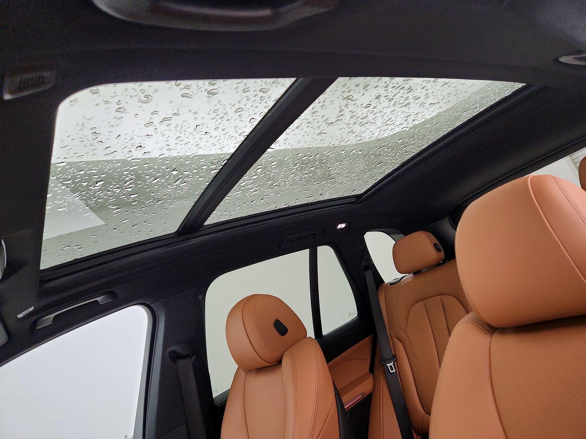 Thumbnail: 2022 BMW X5 - 20
