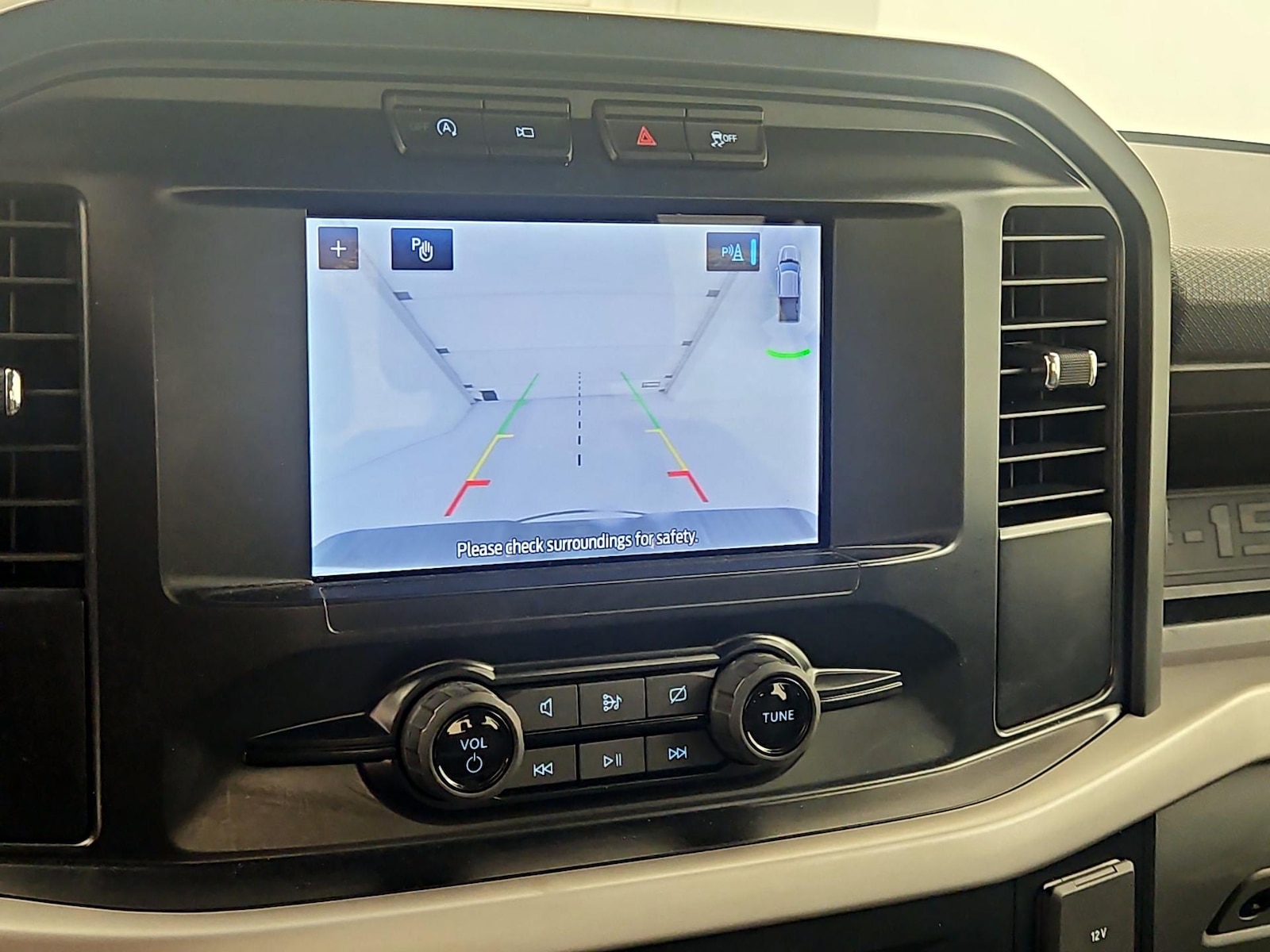 2023 Ford F-150 XL - Photo 15