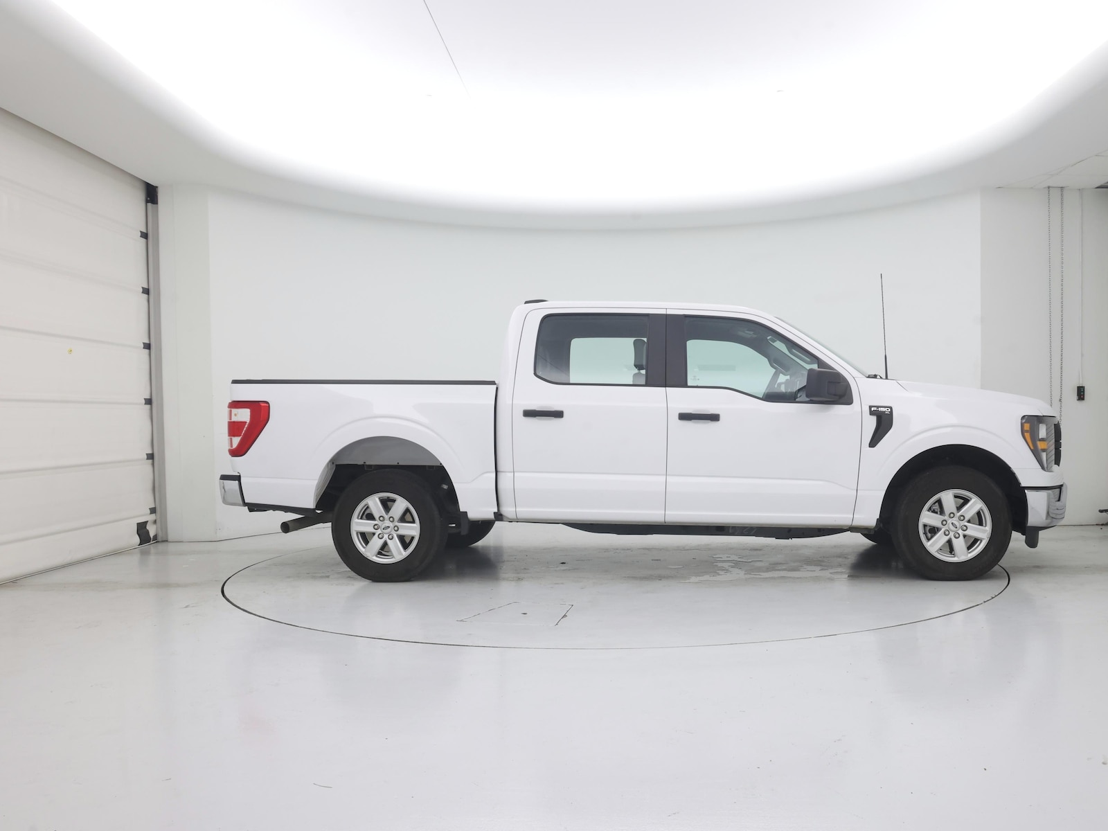 2023 Ford F-150 XL - Photo 8