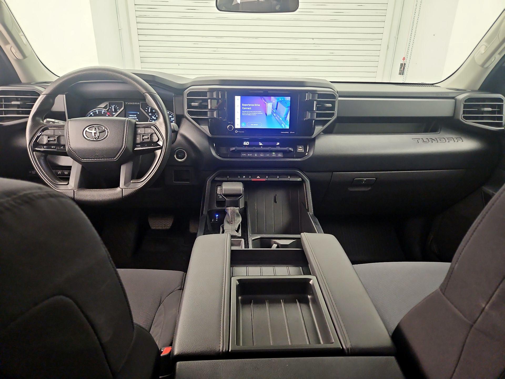 Thumbnail: 2024 Toyota Tundra - 9