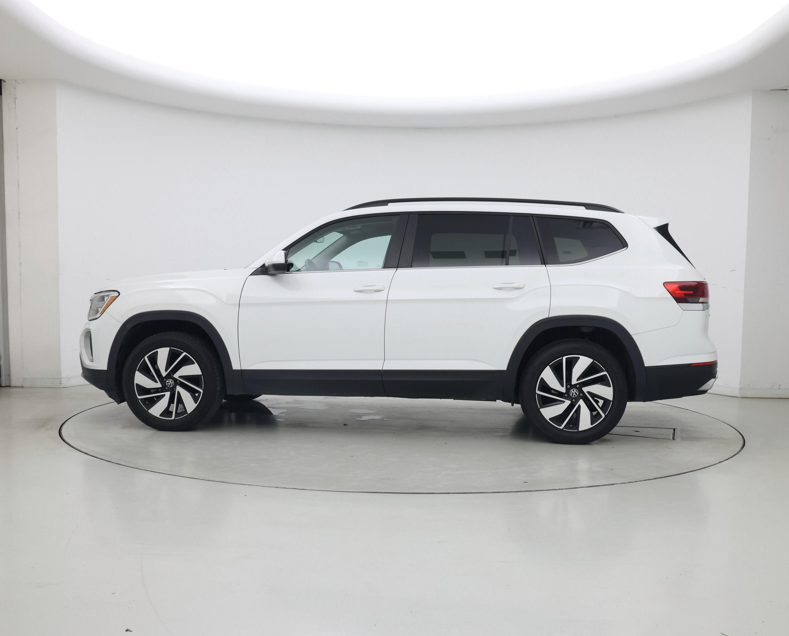 Thumbnail: 2024 Volkswagen Atlas - 3