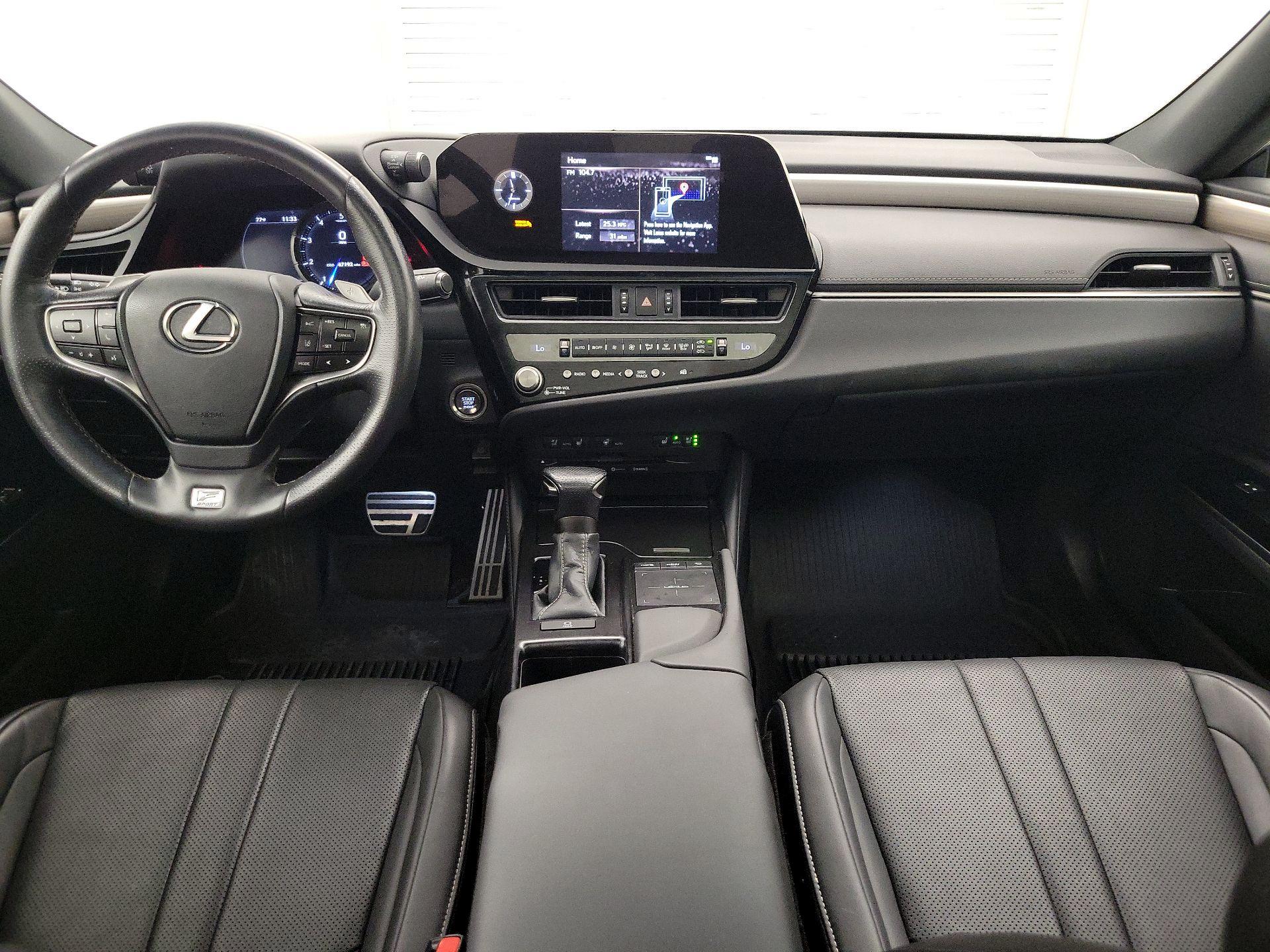 Thumbnail: 2022 Lexus ES - 9