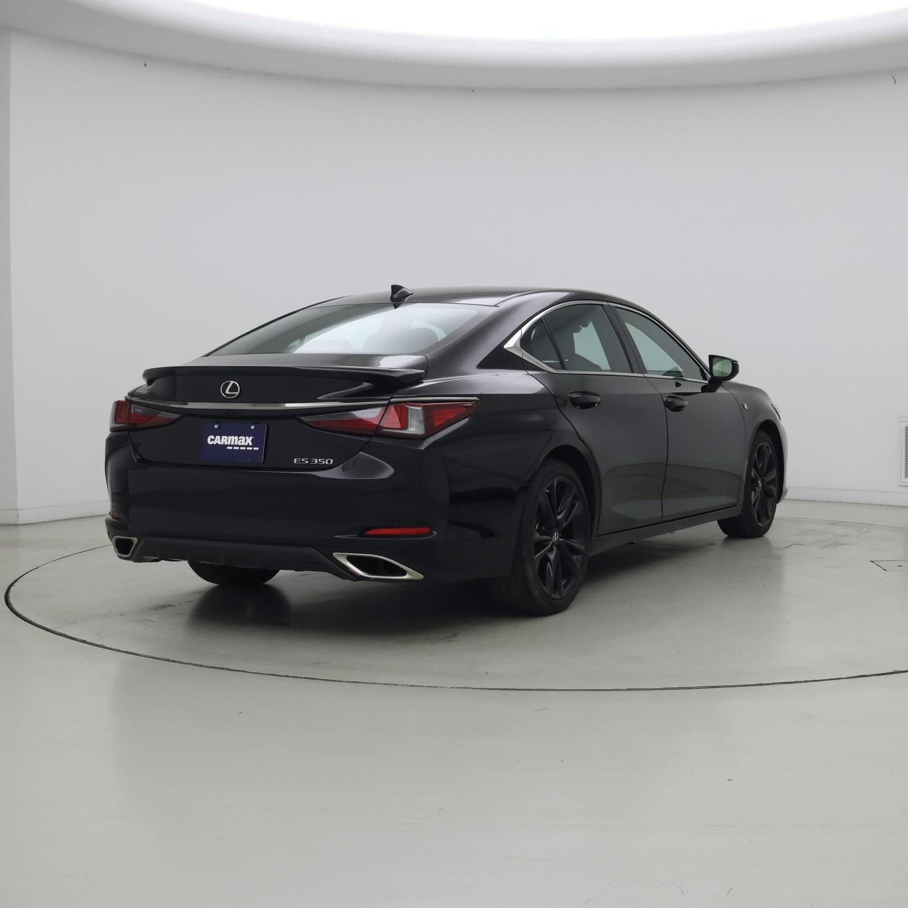 Thumbnail: 2022 Lexus ES - 8