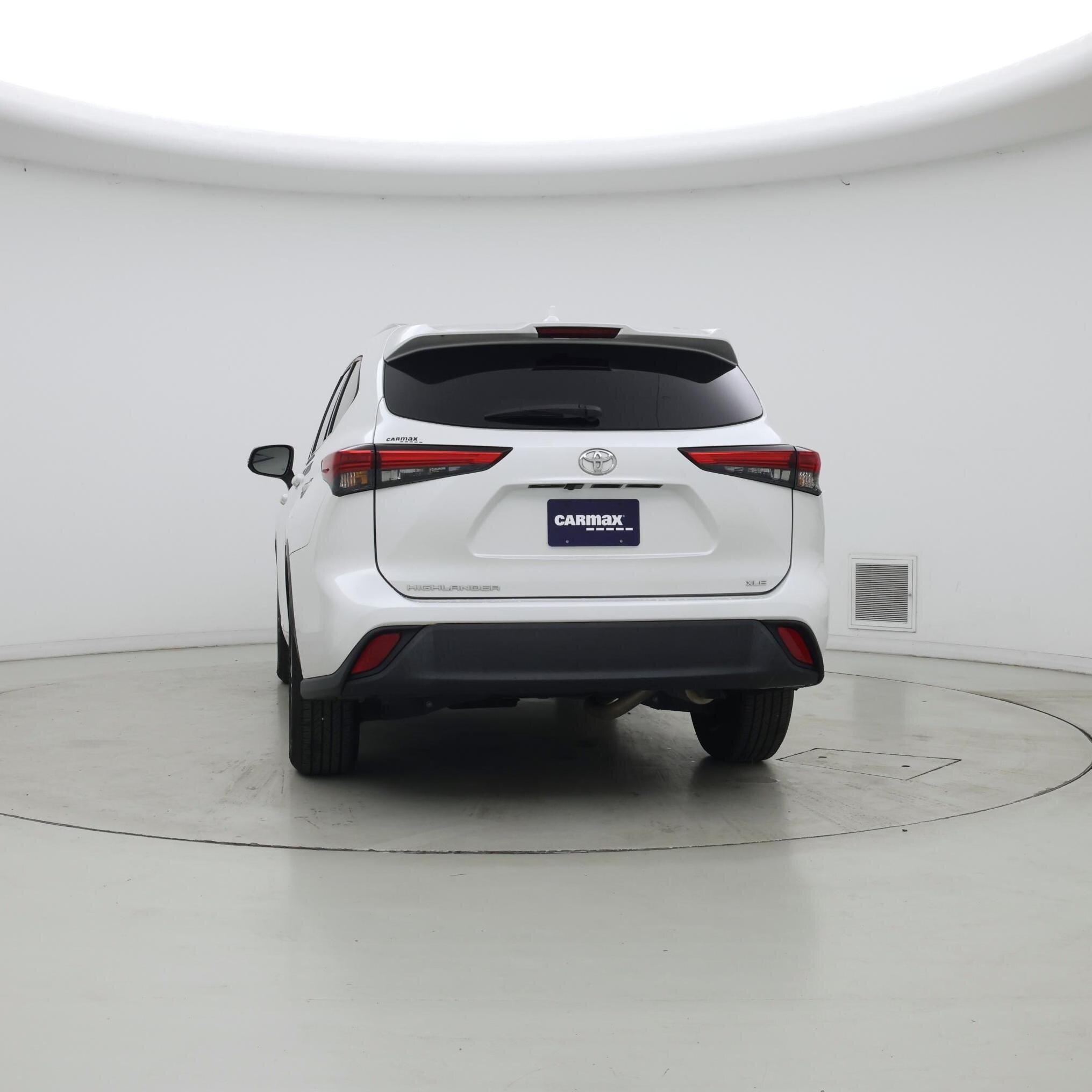 Thumbnail: 2022 Toyota Highlander - 6