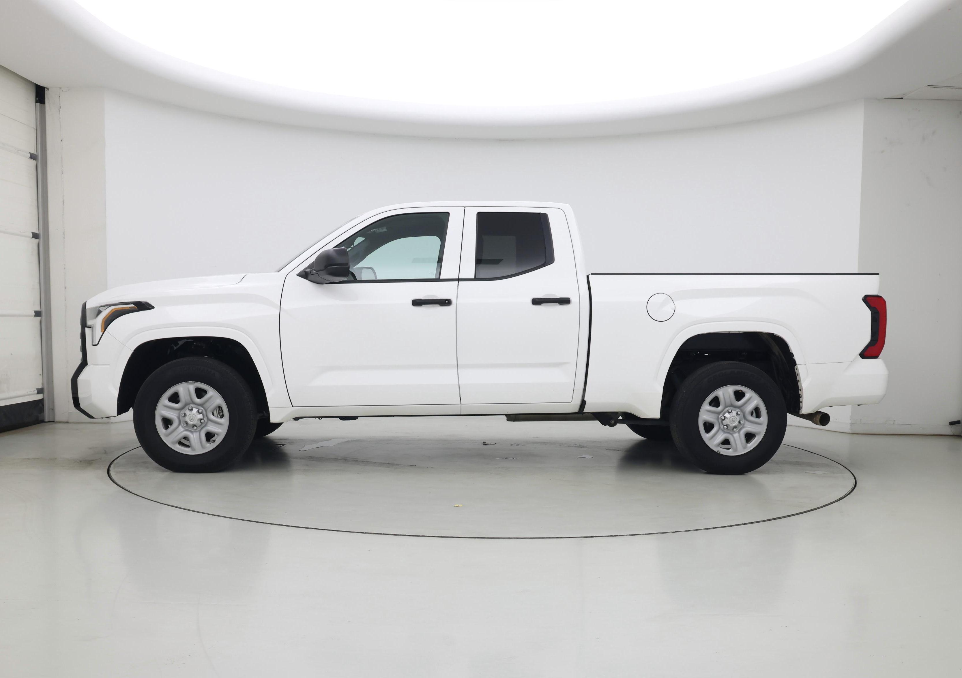 Thumbnail: 2025 Toyota Tundra - 3