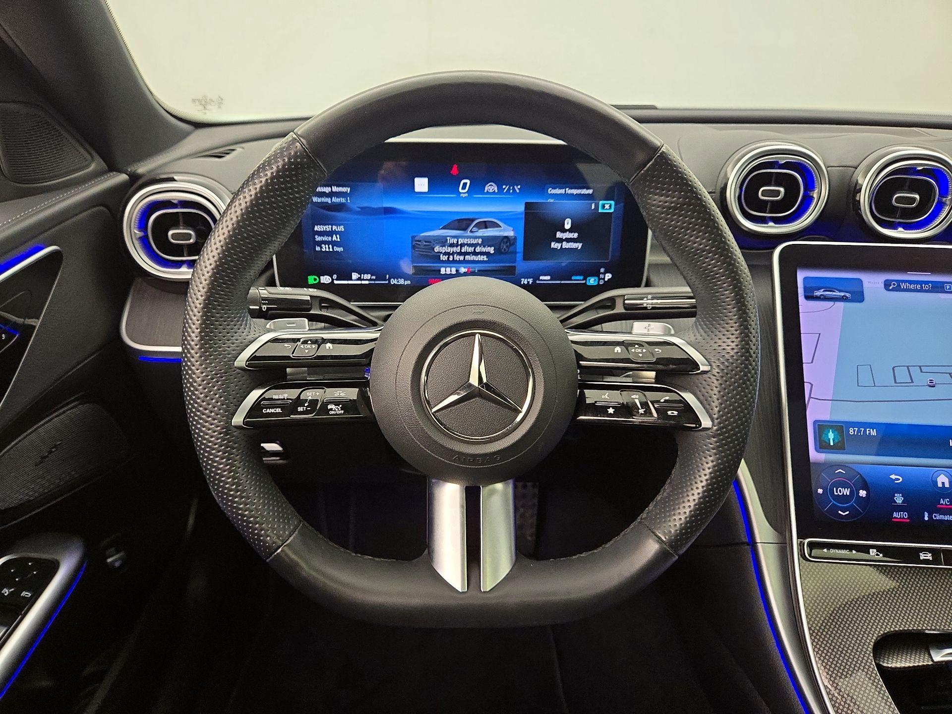 Thumbnail: 2023 Mercedes-Benz C-Class - 10