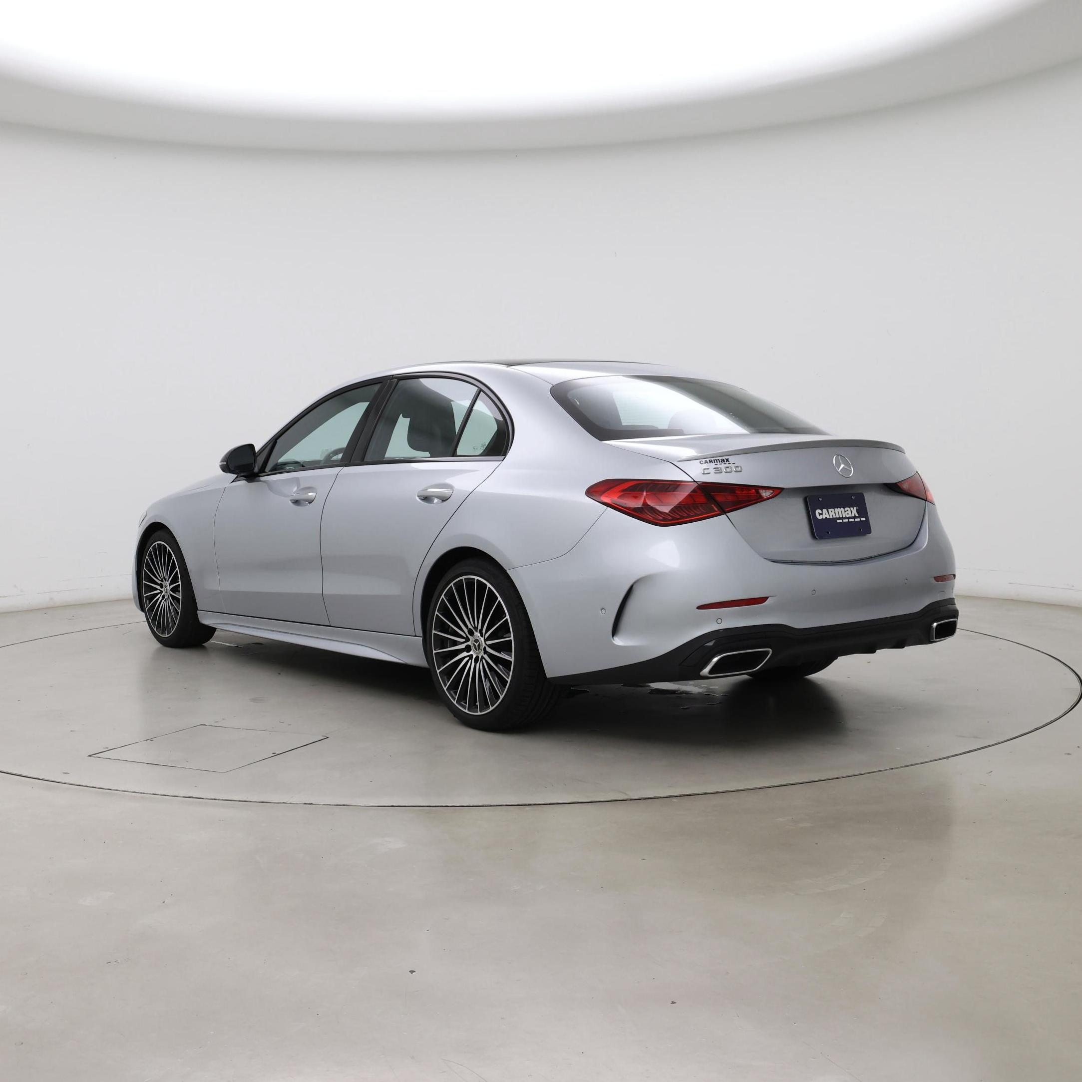 Thumbnail: 2023 Mercedes-Benz C-Class - 2