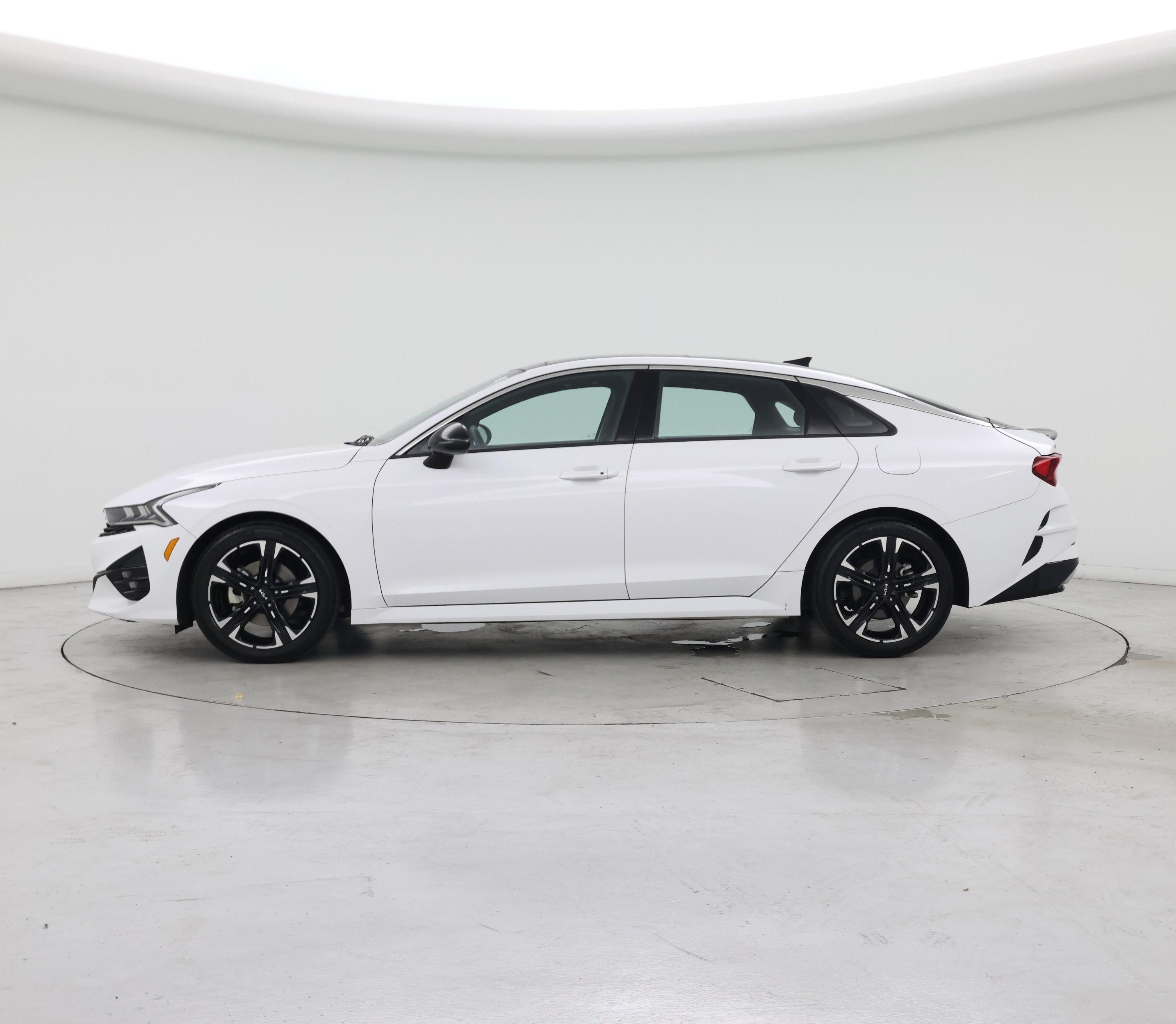 Thumbnail: 2023 Kia K5 - 3