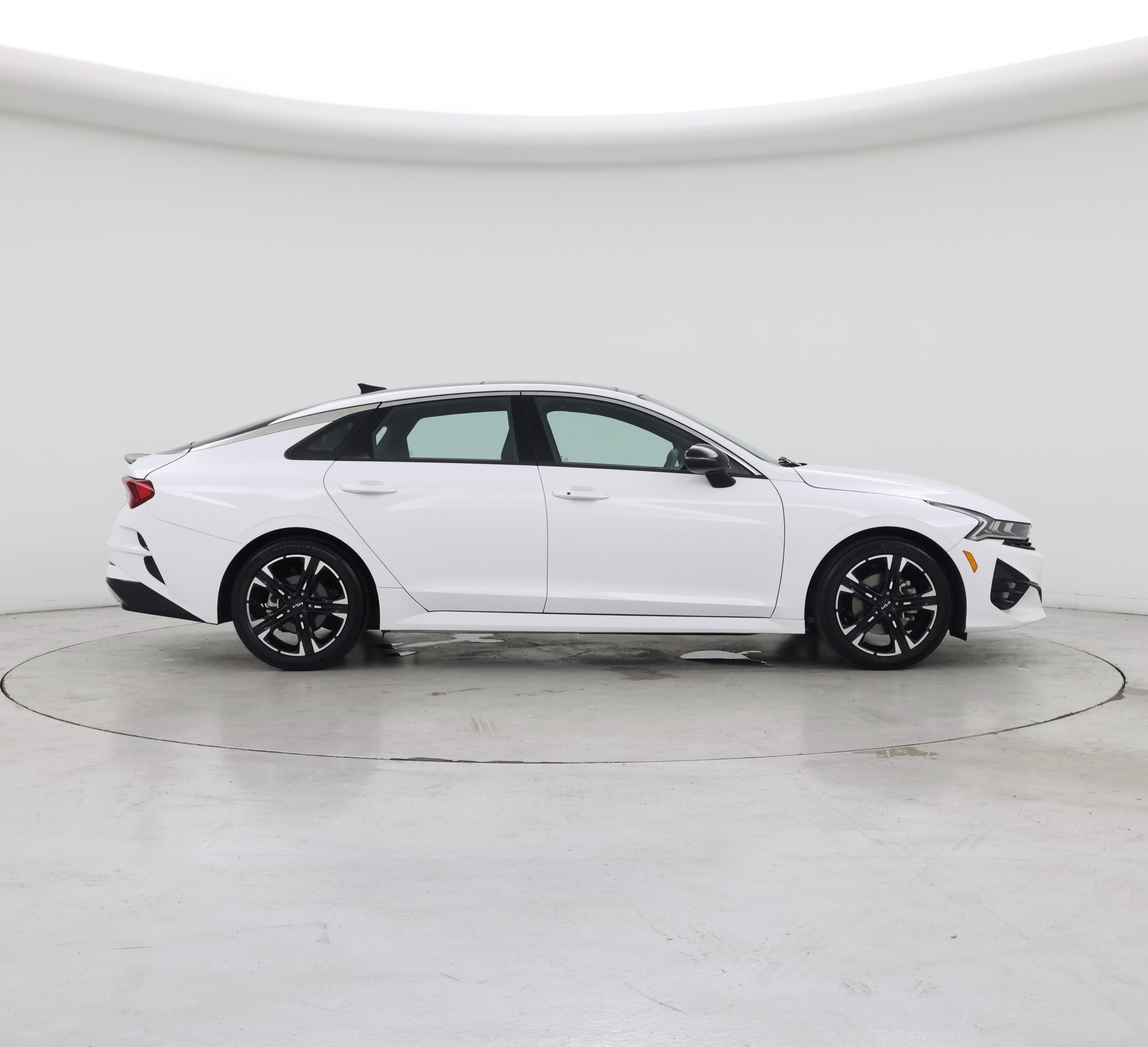 Thumbnail: 2023 Kia K5 - 7
