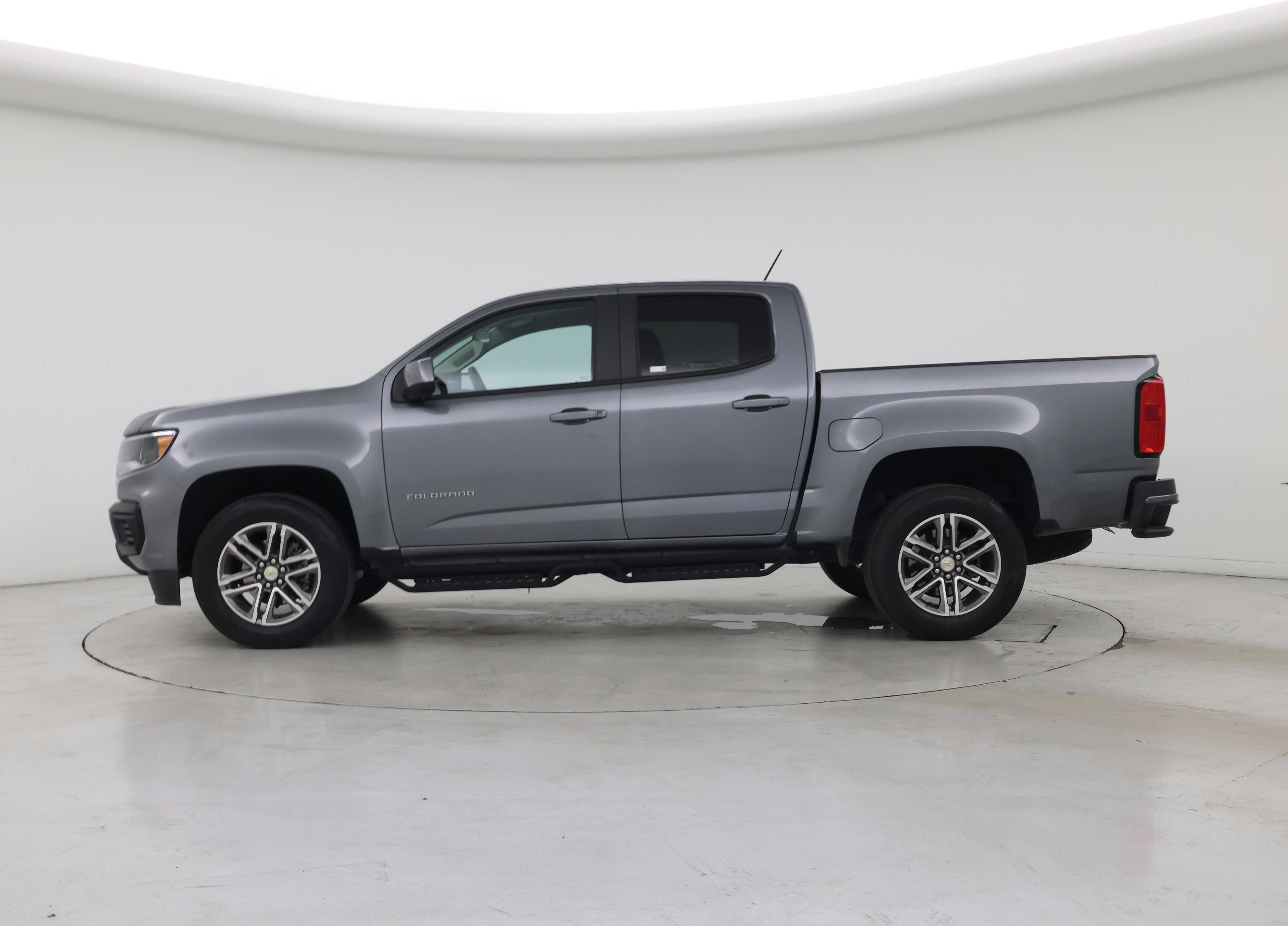 Thumbnail: 2022 Chevrolet Colorado - 3