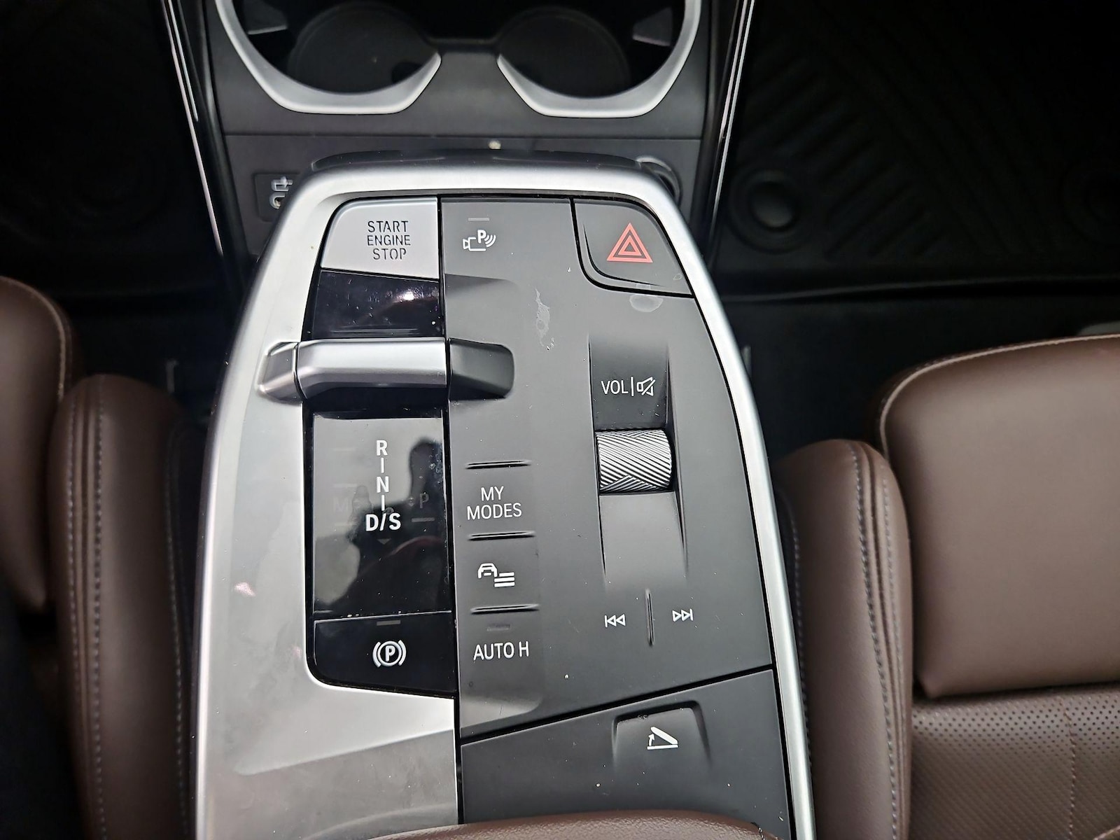 2025 BMW X1 28i - Photo 19