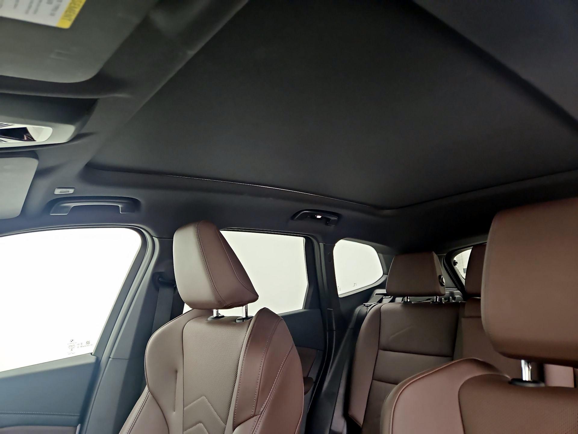 Thumbnail: 2025 BMW X1 - 20
