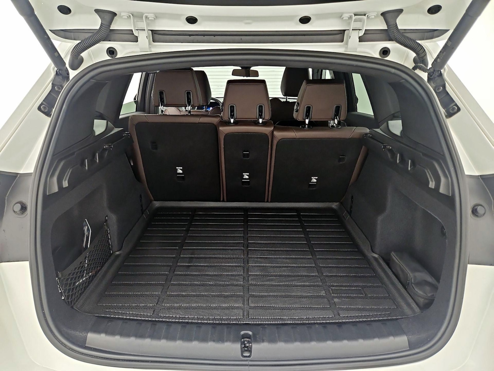 2025 BMW X1 28i - Photo 23