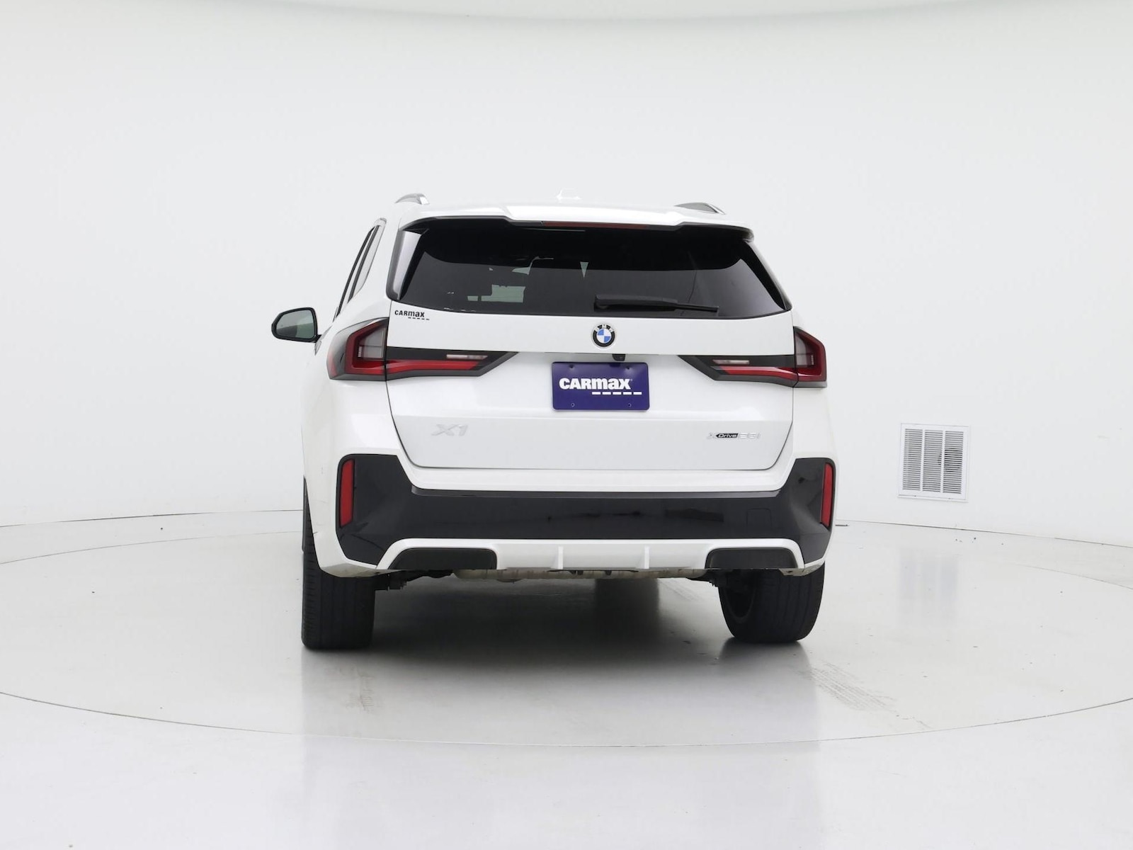 2025 BMW X1 28i - Photo 7