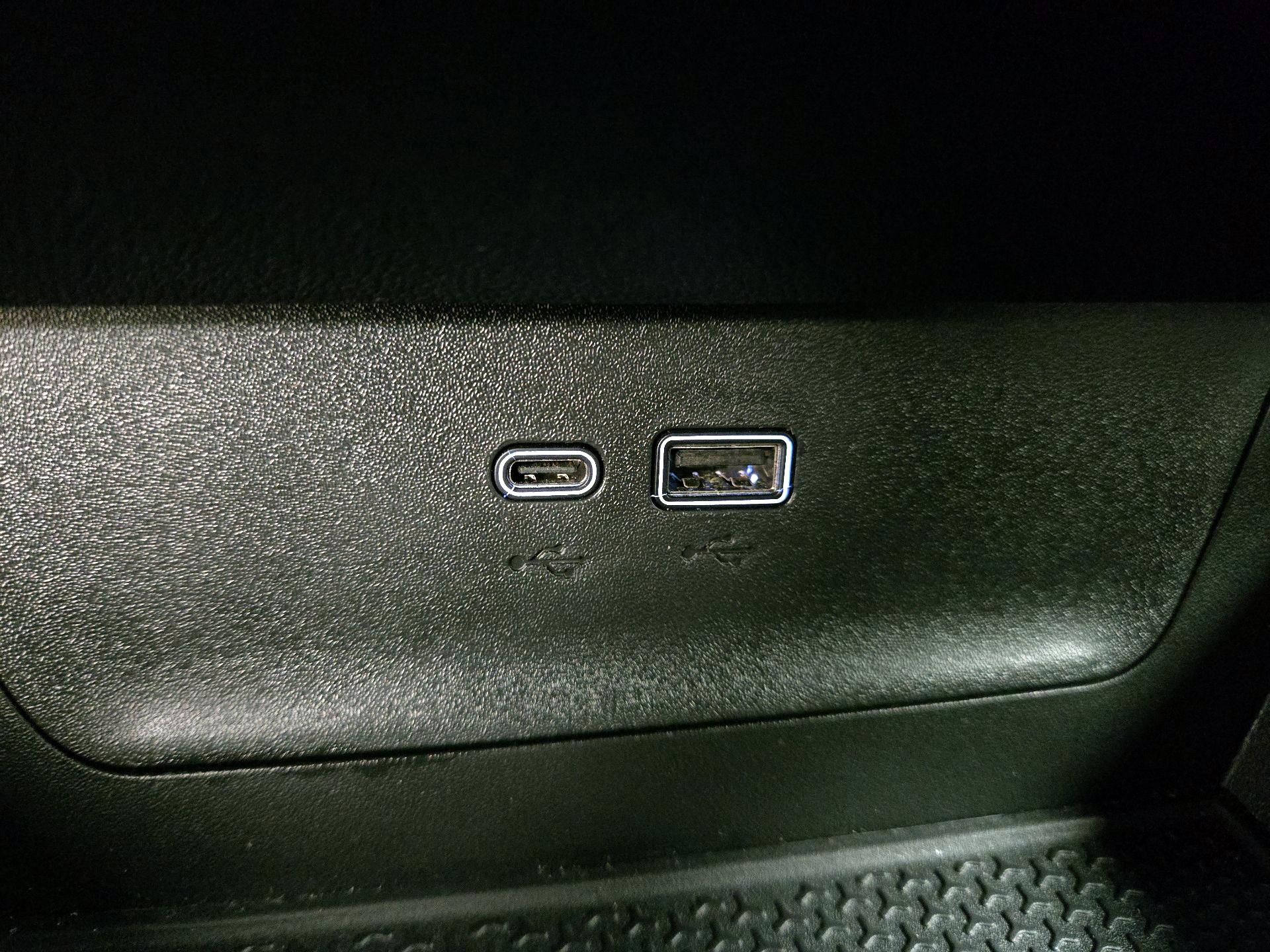 Thumbnail: 2025 Chevrolet Equinox - 18