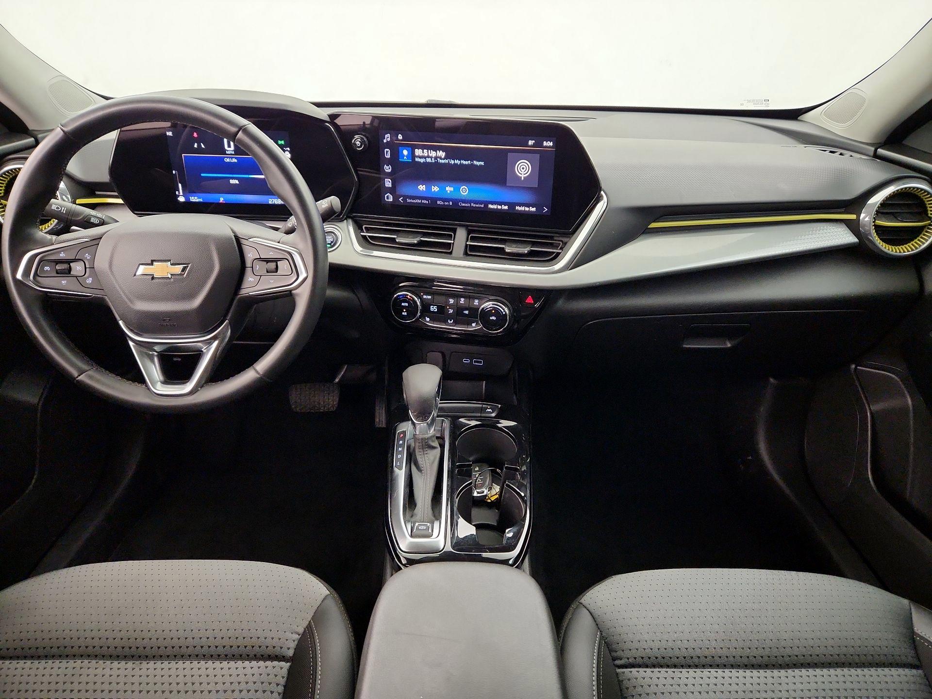 Thumbnail: 2024 Chevrolet Trax - 9